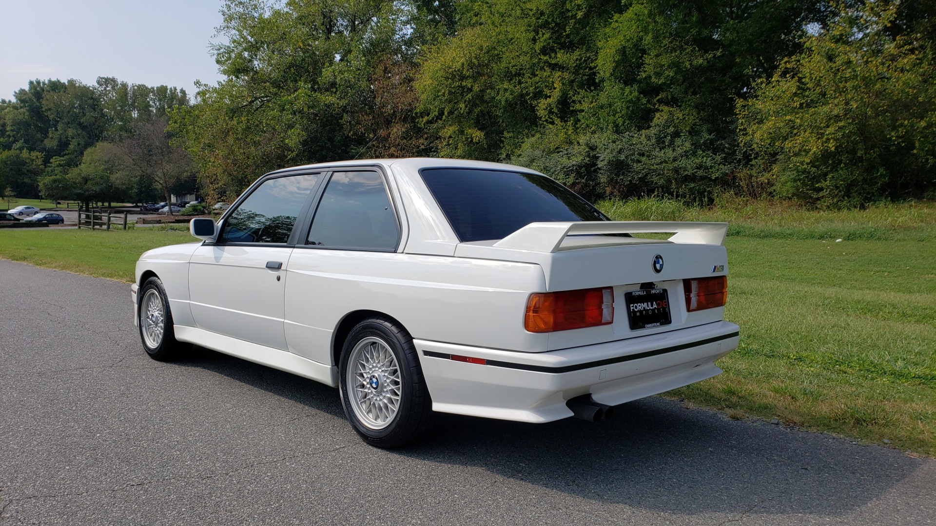 Used 1989 BMW M3 COUPE 2DR / 5-SPEED MAN / LOW MILES / SUPER CLEAN for sale Sold at Formula Imports in Charlotte NC 28227 20