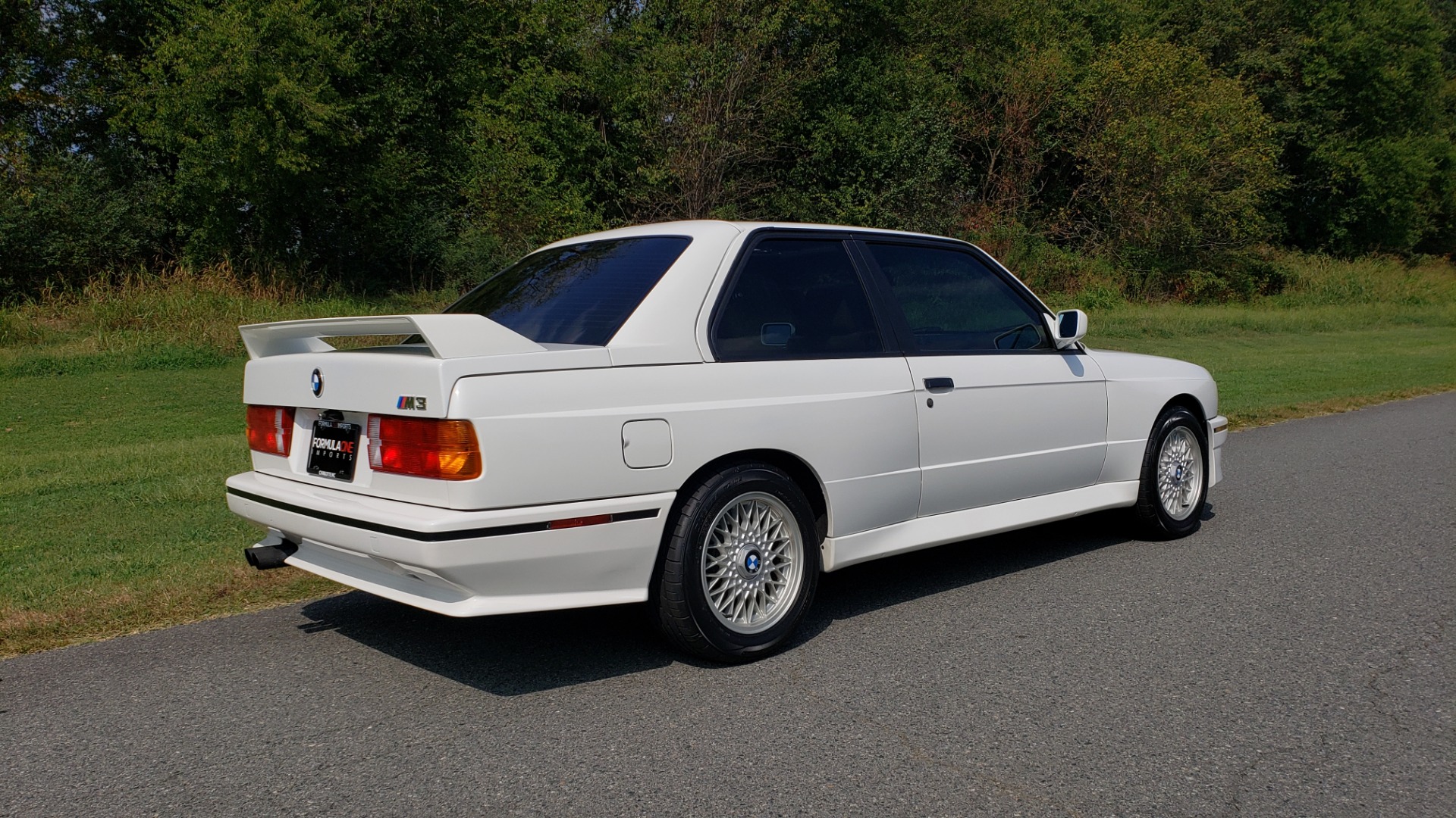 Used 1989 BMW M3 COUPE 2DR / 5-SPEED MAN / LOW MILES / SUPER CLEAN for sale Sold at Formula Imports in Charlotte NC 28227 26