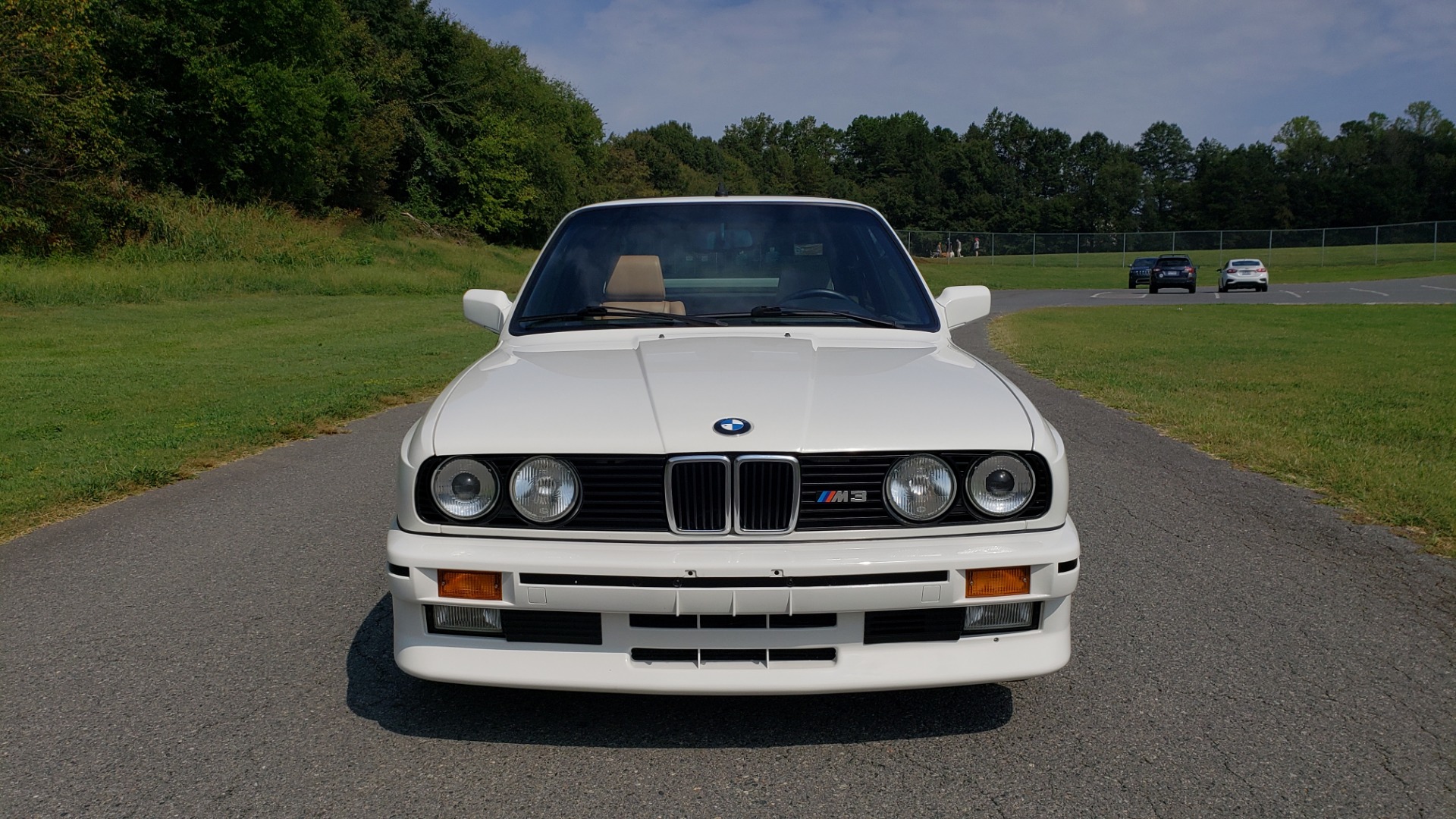 Used 1989 BMW M3 COUPE 2DR / 5-SPEED MAN / LOW MILES / SUPER CLEAN for sale Sold at Formula Imports in Charlotte NC 28227 33