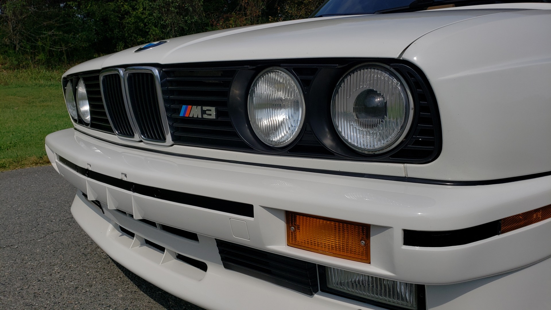 Used 1989 BMW M3 COUPE 2DR / 5-SPEED MAN / LOW MILES / SUPER CLEAN for sale Sold at Formula Imports in Charlotte NC 28227 36