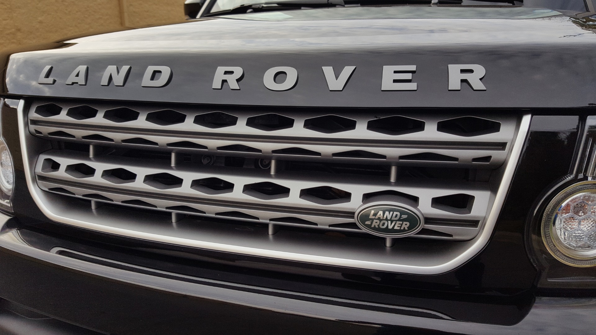 Used 2016 Land Rover LR4 HSE SC V6 / 4WD / NAV / SUNROOF / COMFORT / MERIDIAN / REARVIEW for sale Sold at Formula Imports in Charlotte NC 28227 18