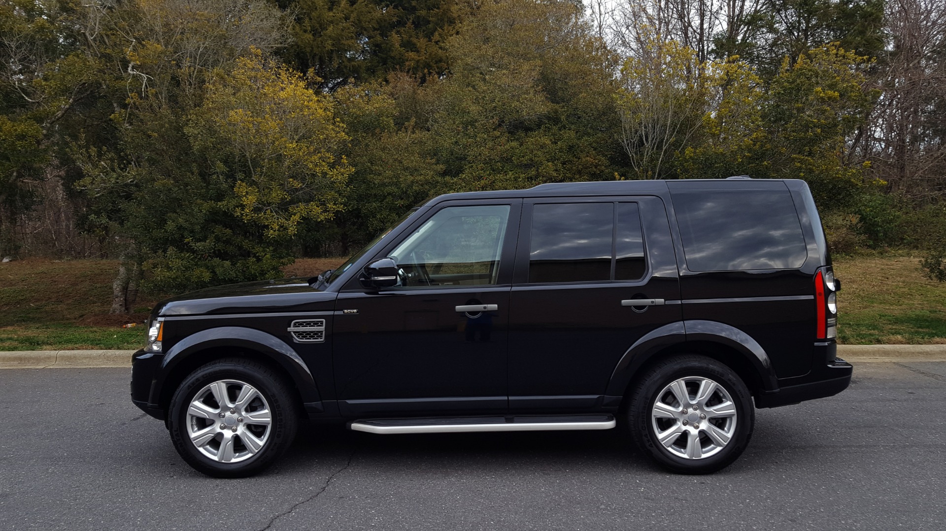 Used 2016 Land Rover LR4 HSE SC V6 / 4WD / NAV / SUNROOF / COMFORT / MERIDIAN / REARVIEW for sale Sold at Formula Imports in Charlotte NC 28227 2