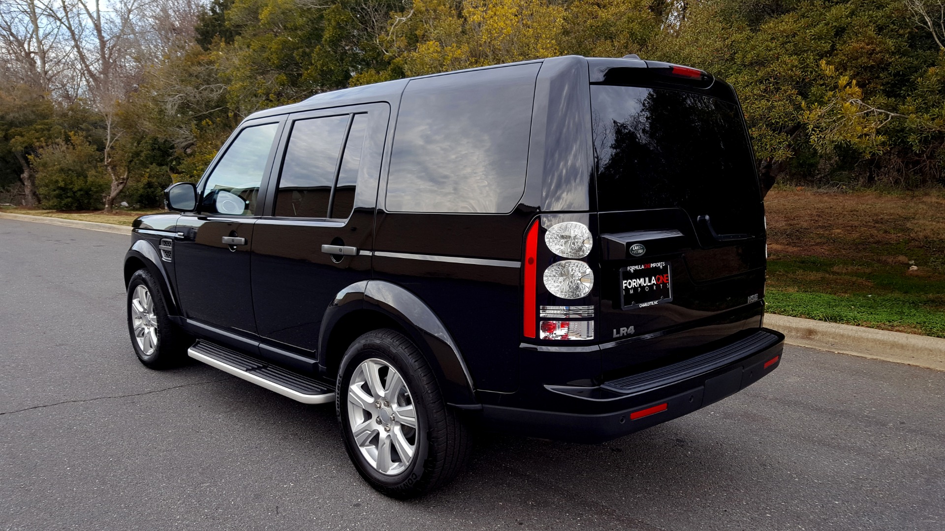Used 2016 Land Rover LR4 HSE SC V6 / 4WD / NAV / SUNROOF / COMFORT / MERIDIAN / REARVIEW for sale Sold at Formula Imports in Charlotte NC 28227 3