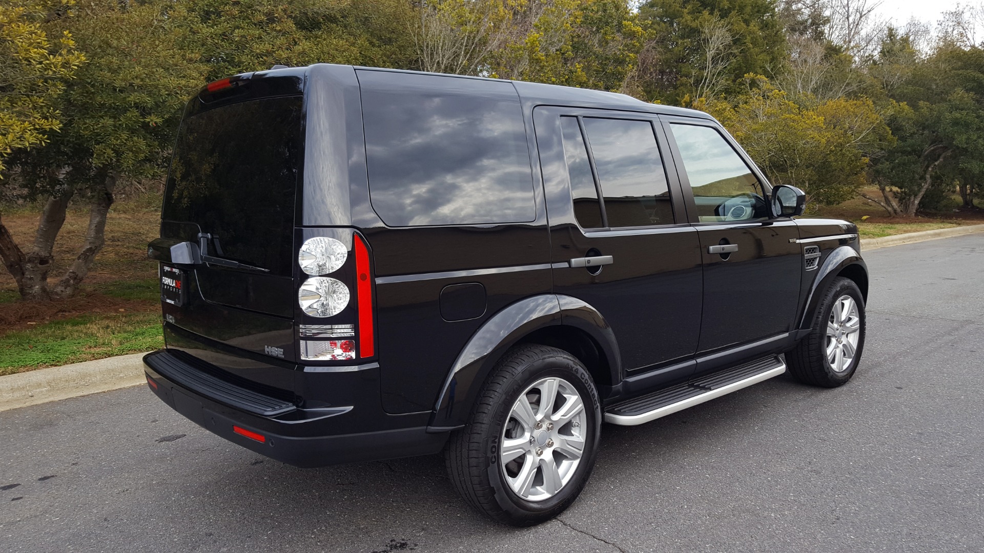 Used 2016 Land Rover LR4 HSE SC V6 / 4WD / NAV / SUNROOF / COMFORT / MERIDIAN / REARVIEW for sale Sold at Formula Imports in Charlotte NC 28227 6