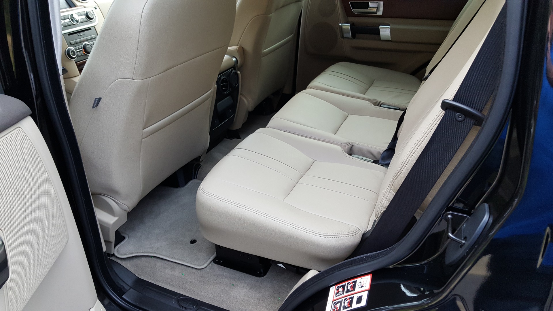 Used 2016 Land Rover LR4 HSE SC V6 / 4WD / NAV / SUNROOF / COMFORT / MERIDIAN / REARVIEW for sale Sold at Formula Imports in Charlotte NC 28227 78