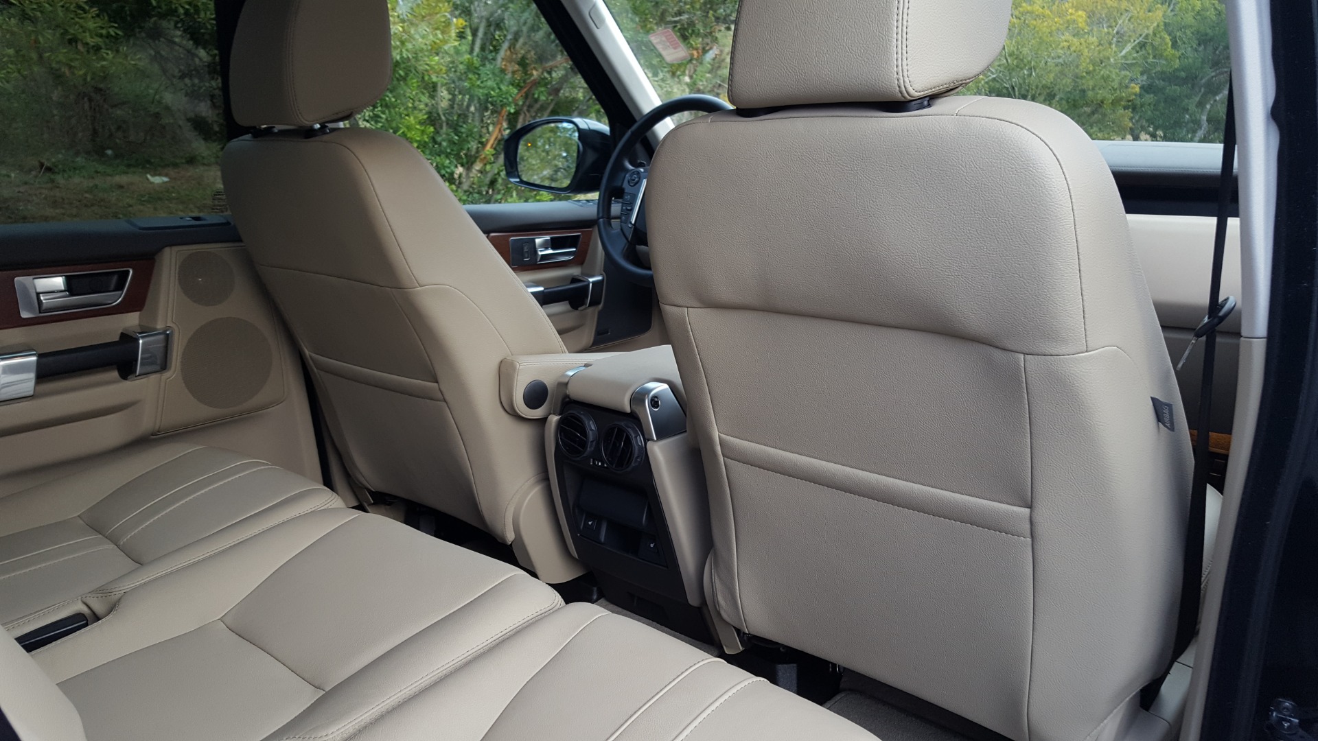 Used 2016 Land Rover LR4 HSE SC V6 / 4WD / NAV / SUNROOF / COMFORT / MERIDIAN / REARVIEW for sale Sold at Formula Imports in Charlotte NC 28227 93