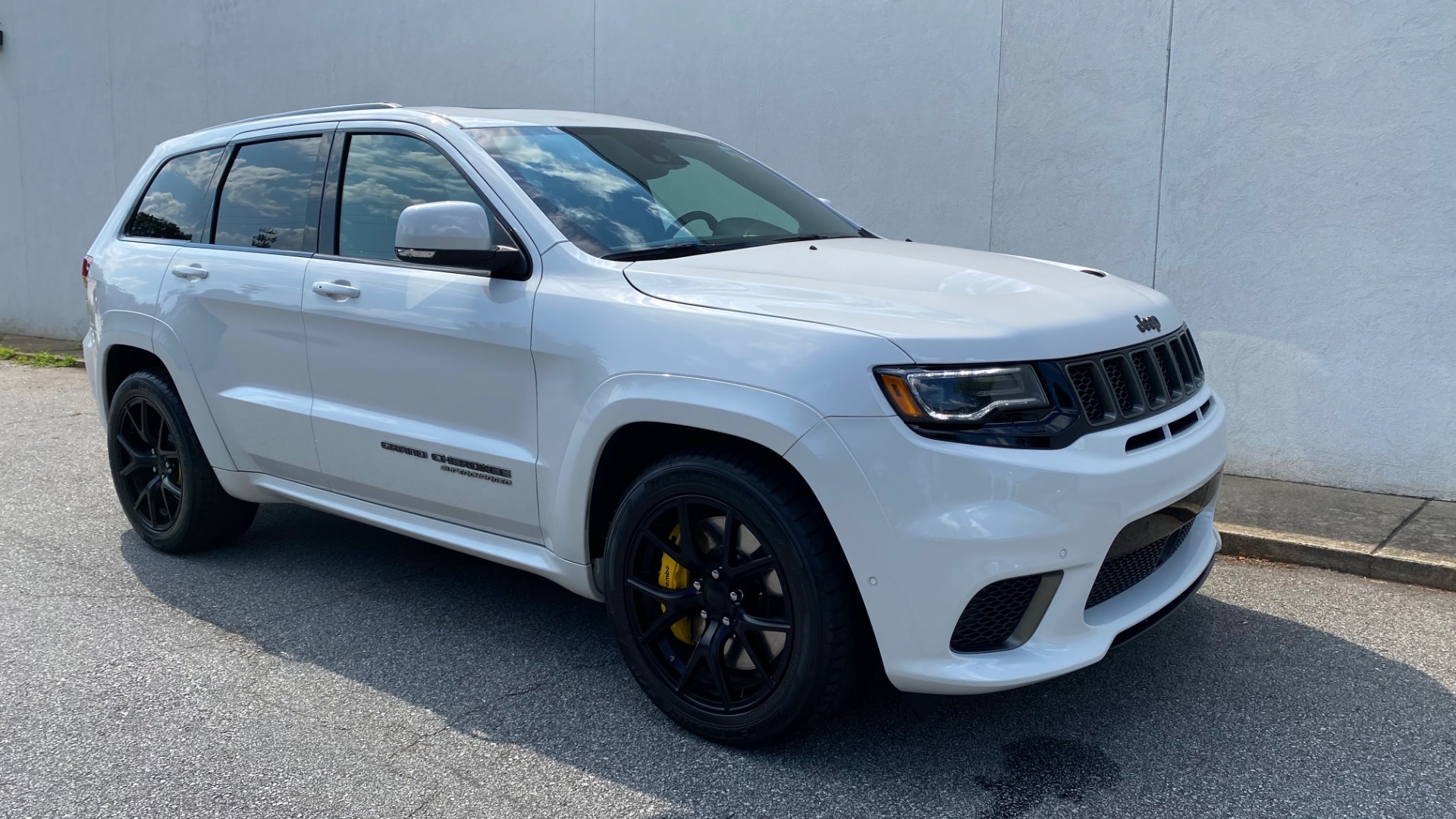 Used 2018 Jeep Grand Cherokee Trackhawk for sale $91,995 at Formula Imports in Charlotte NC 28227 12
