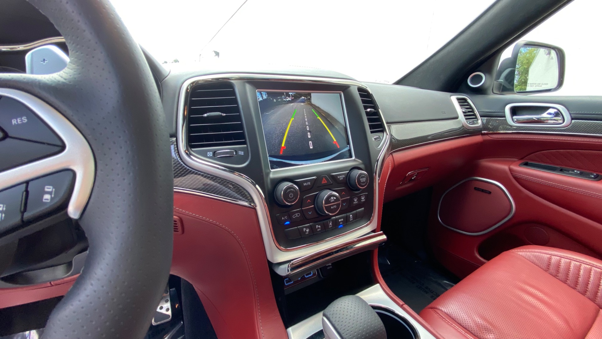 Used 2018 Jeep Grand Cherokee Trackhawk for sale $91,995 at Formula Imports in Charlotte NC 28227 29