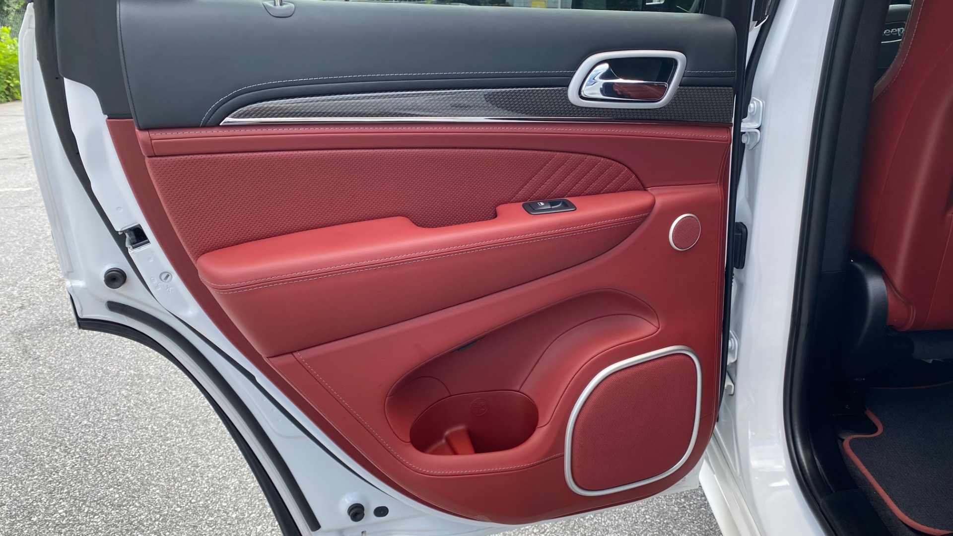 Used 2018 Jeep Grand Cherokee Trackhawk for sale $91,995 at Formula Imports in Charlotte NC 28227 32