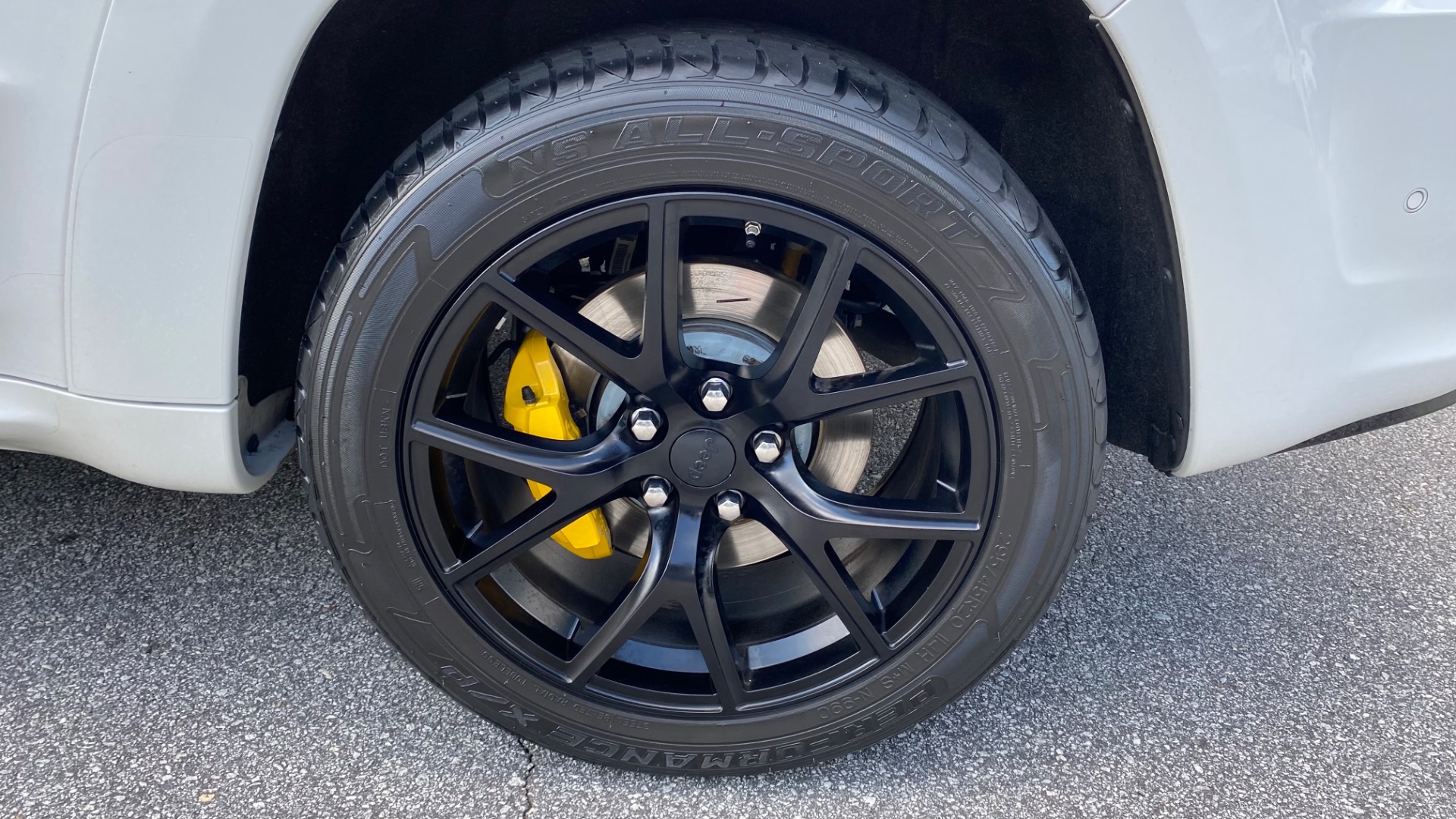 Used 2018 Jeep Grand Cherokee Trackhawk for sale $91,995 at Formula Imports in Charlotte NC 28227 54