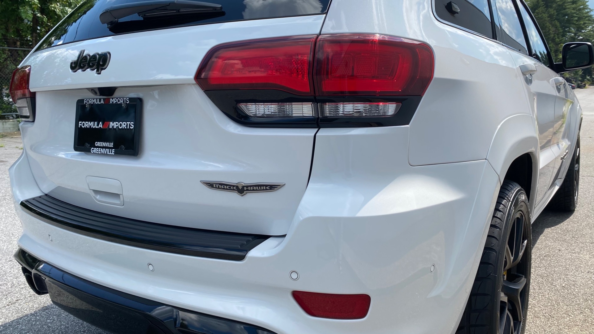 Used 2018 Jeep Grand Cherokee Trackhawk for sale $91,995 at Formula Imports in Charlotte NC 28227 9