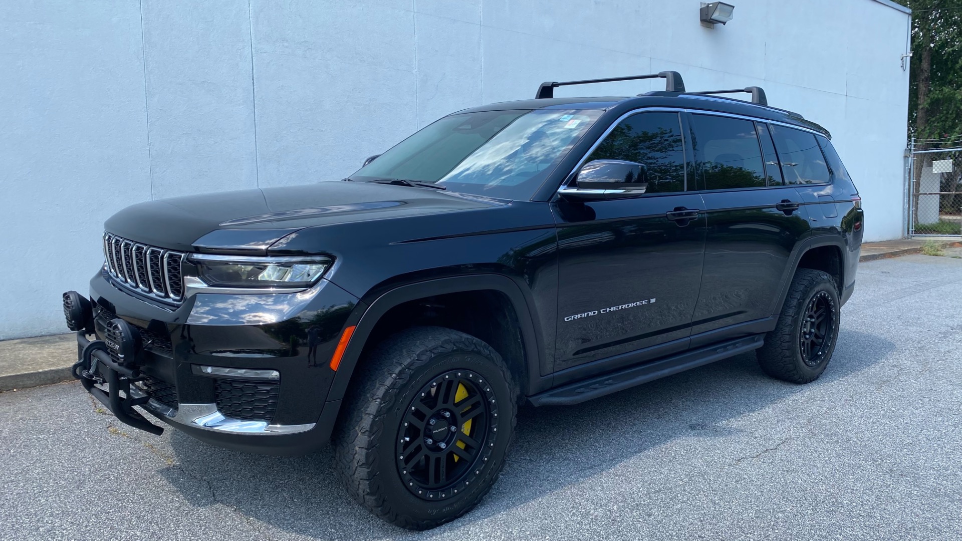 Used 2021 Jeep Grand Cherokee L Limited for sale $40,995 at Formula Imports in Charlotte NC 28227 3