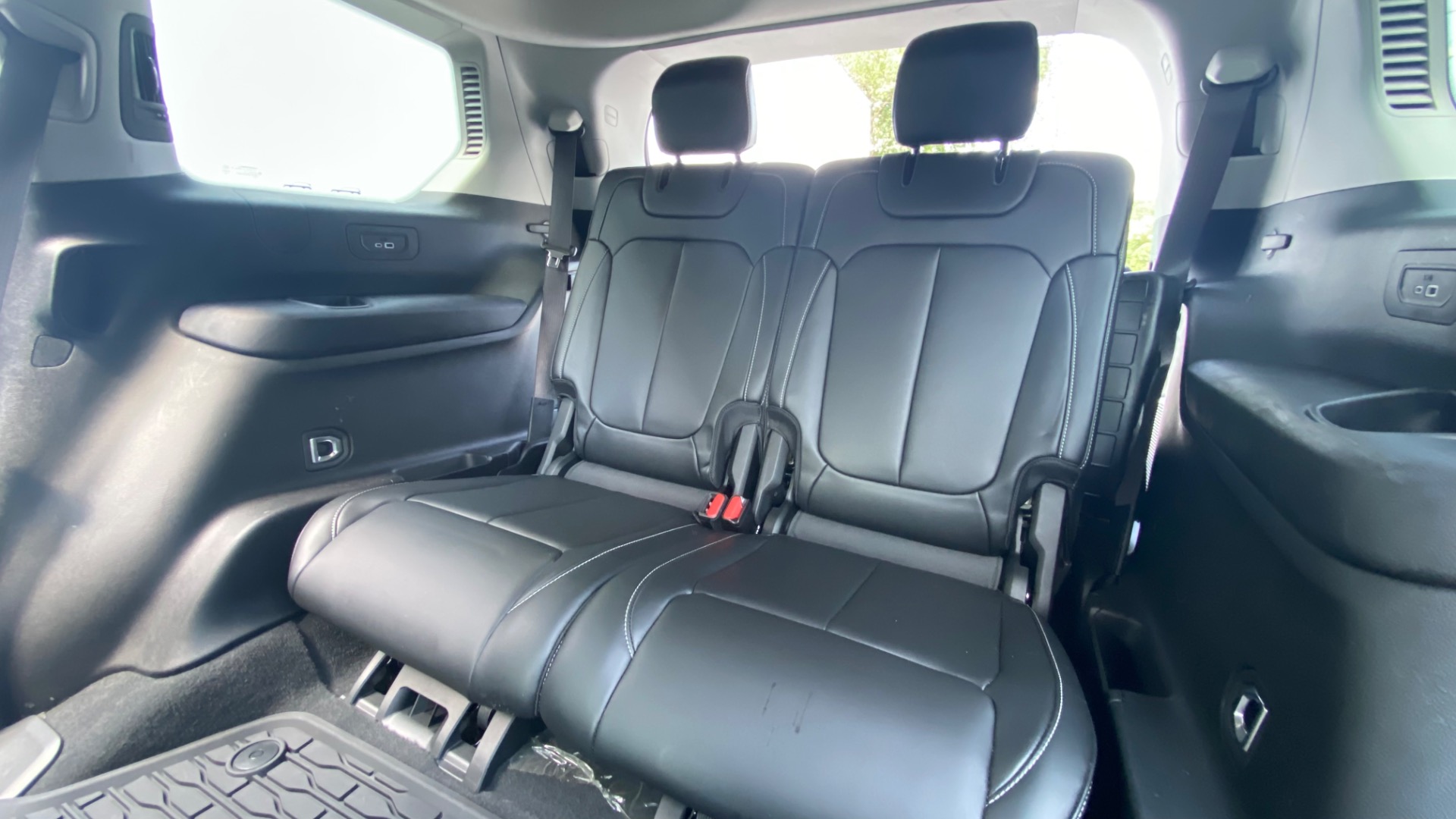 Used 2021 Jeep Grand Cherokee L Limited for sale $40,995 at Formula Imports in Charlotte NC 28227 40