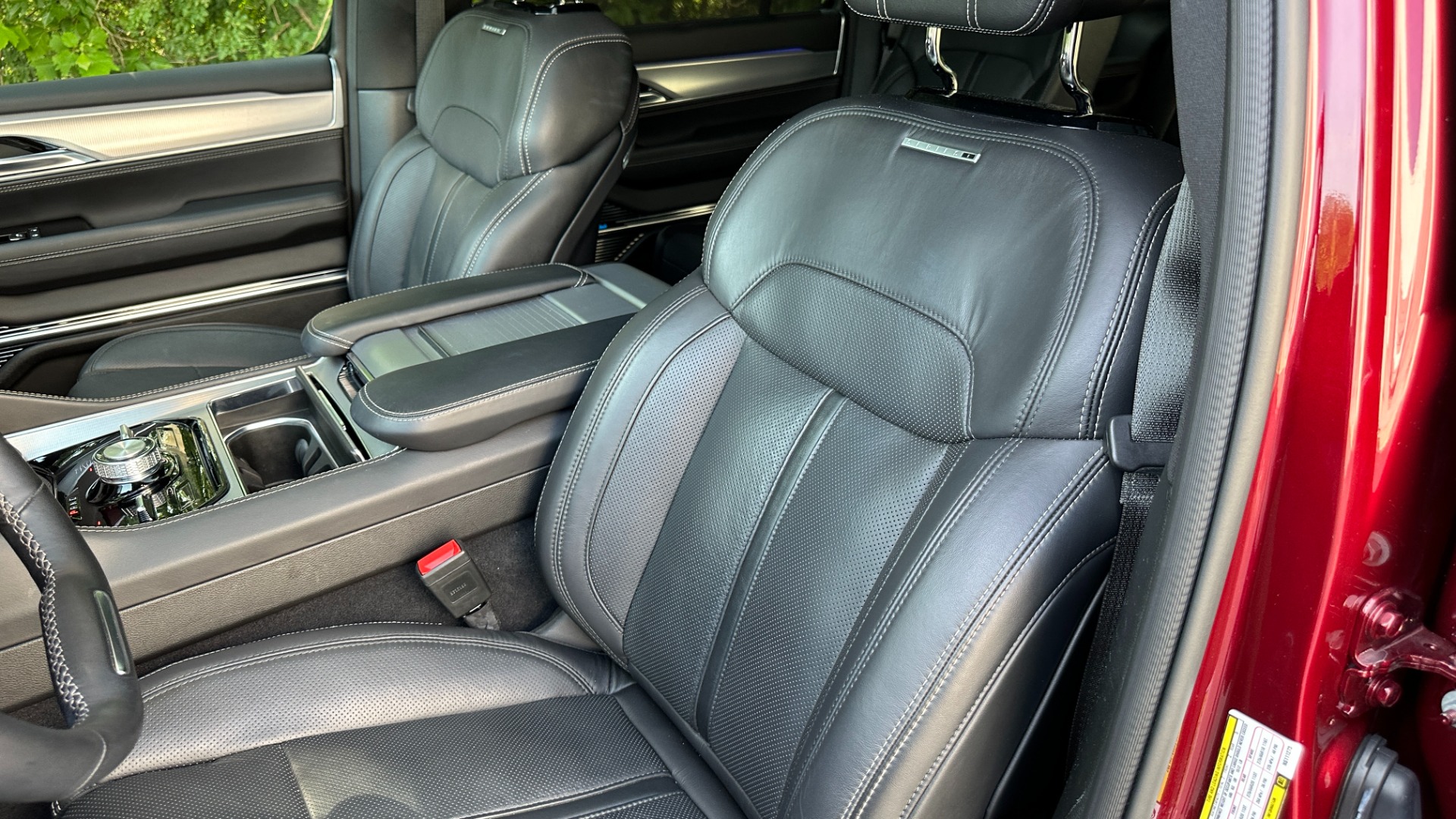 Used 2022 Jeep Grand Wagoneer Series I / PASSENGER FRONT DISPLAY / METAL ACCENTS / MCINTOSH SOUND for sale Sold at Formula Imports in Charlotte NC 28227 13