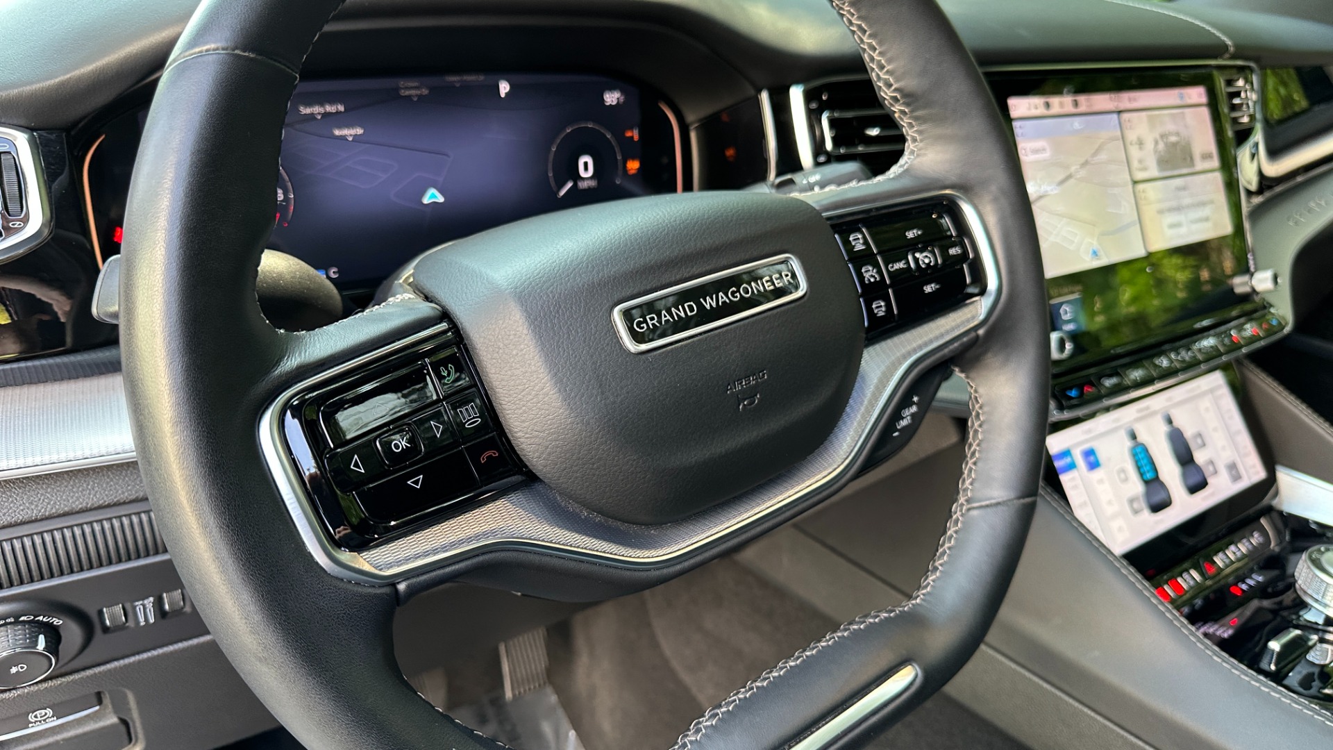 Used 2022 Jeep Grand Wagoneer Series I / PASSENGER FRONT DISPLAY / METAL ACCENTS / MCINTOSH SOUND for sale Sold at Formula Imports in Charlotte NC 28227 19