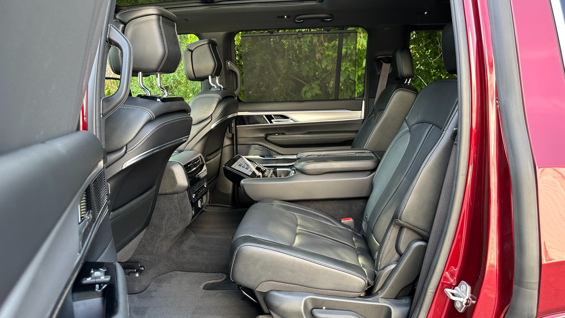 Used 2022 Jeep Grand Wagoneer Series I / PASSENGER FRONT DISPLAY / METAL ACCENTS / MCINTOSH SOUND for sale Sold at Formula Imports in Charlotte NC 28227 28