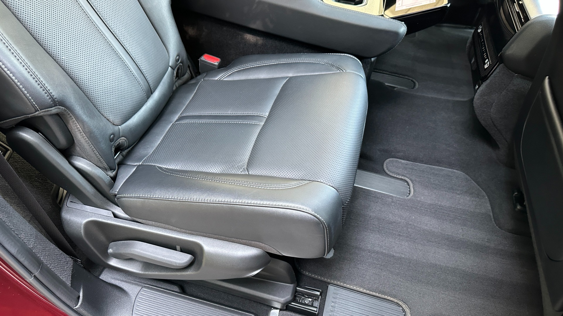 Used 2022 Jeep Grand Wagoneer Series I / PASSENGER FRONT DISPLAY / METAL ACCENTS / MCINTOSH SOUND for sale Sold at Formula Imports in Charlotte NC 28227 42