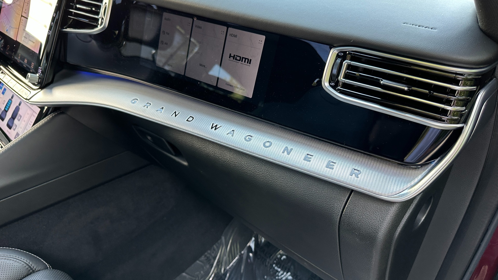 Used 2022 Jeep Grand Wagoneer Series I / PASSENGER FRONT DISPLAY / METAL ACCENTS / MCINTOSH SOUND for sale Sold at Formula Imports in Charlotte NC 28227 48