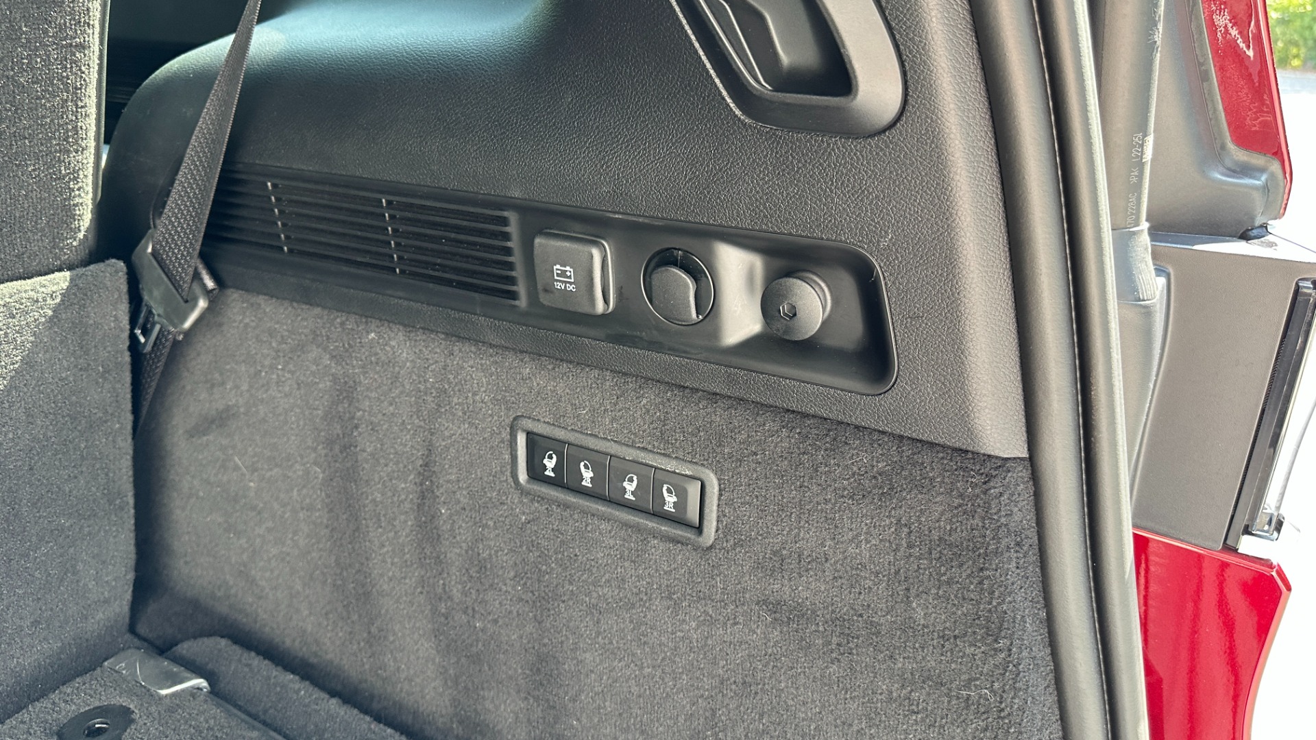 Used 2022 Jeep Grand Wagoneer Series I / PASSENGER FRONT DISPLAY / METAL ACCENTS / MCINTOSH SOUND for sale Sold at Formula Imports in Charlotte NC 28227 57