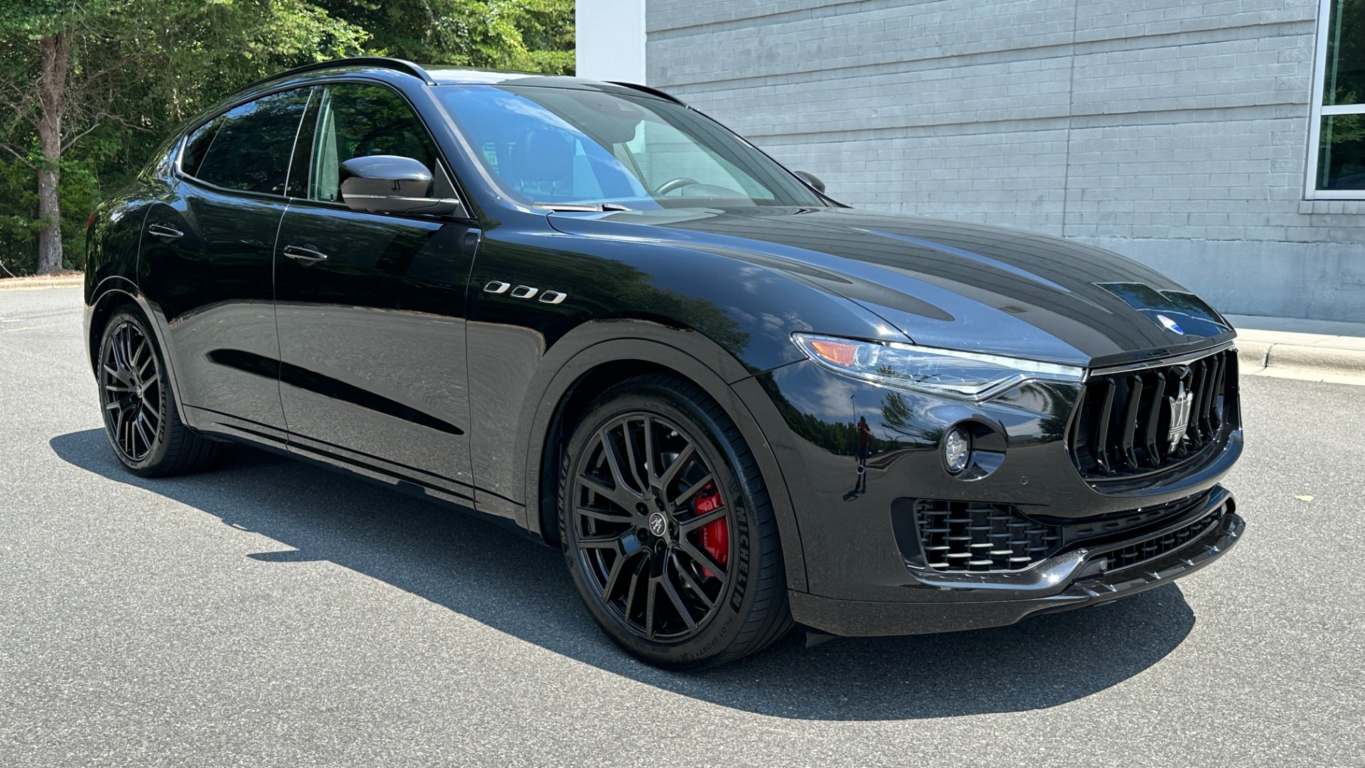 Used 2019 Maserati Levante HK SOUND / GLOSS 21IN WHEELS / PANORAMIC ROOF / DRIVER ASSIST / MORE!! for sale $41,995 at Formula Imports in Charlotte NC 28227 2