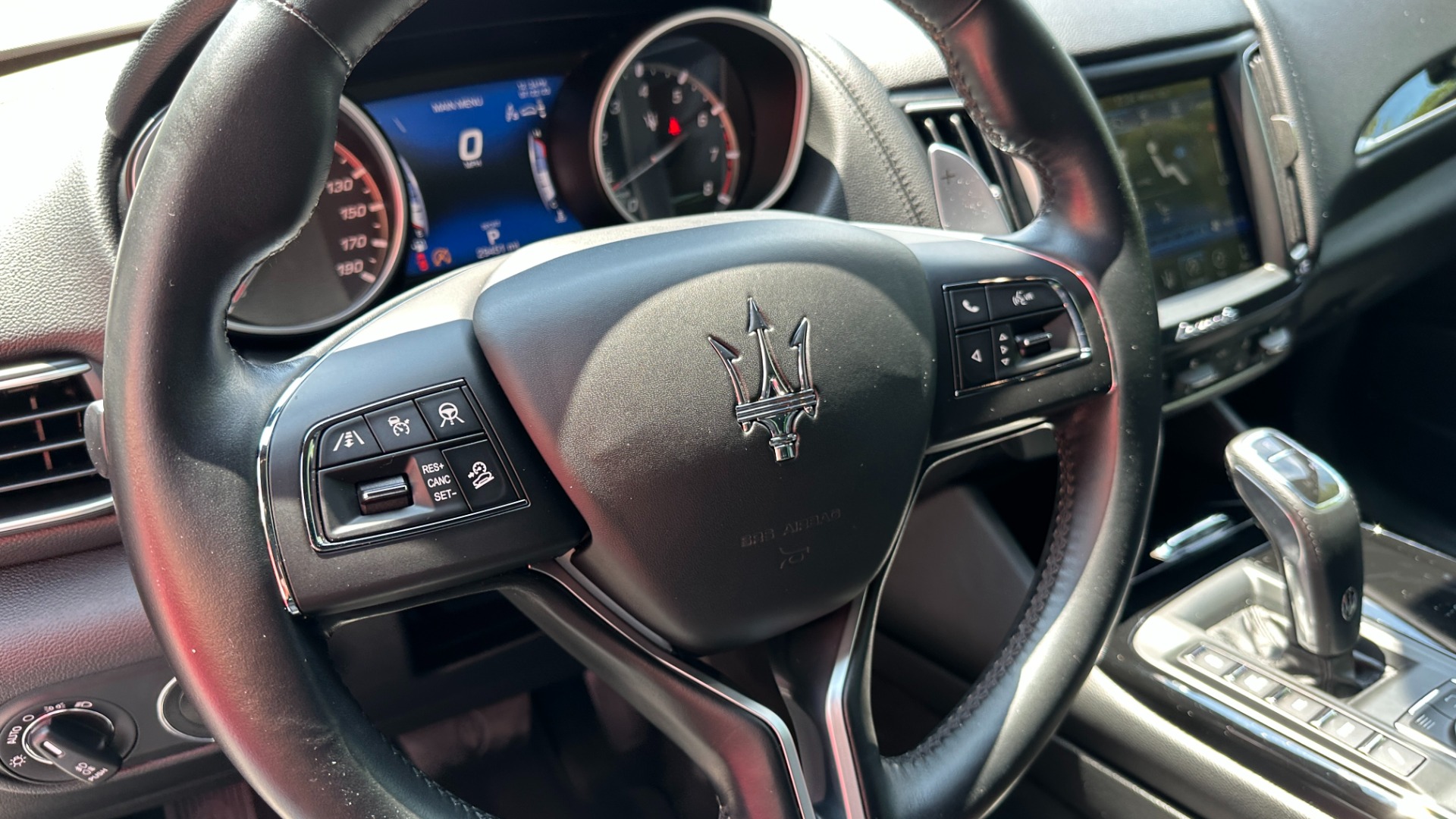 Used 2019 Maserati Levante HK SOUND / GLOSS 21IN WHEELS / PANORAMIC ROOF / DRIVER ASSIST / MORE!! for sale $41,995 at Formula Imports in Charlotte NC 28227 20