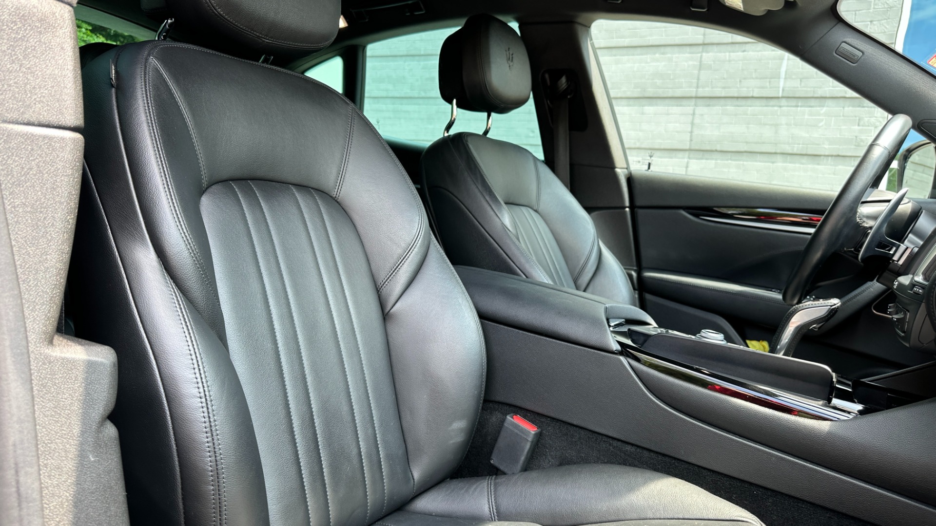 Used 2019 Maserati Levante HK SOUND / GLOSS 21IN WHEELS / PANORAMIC ROOF / DRIVER ASSIST / MORE!! for sale Sold at Formula Imports in Charlotte NC 28227 42