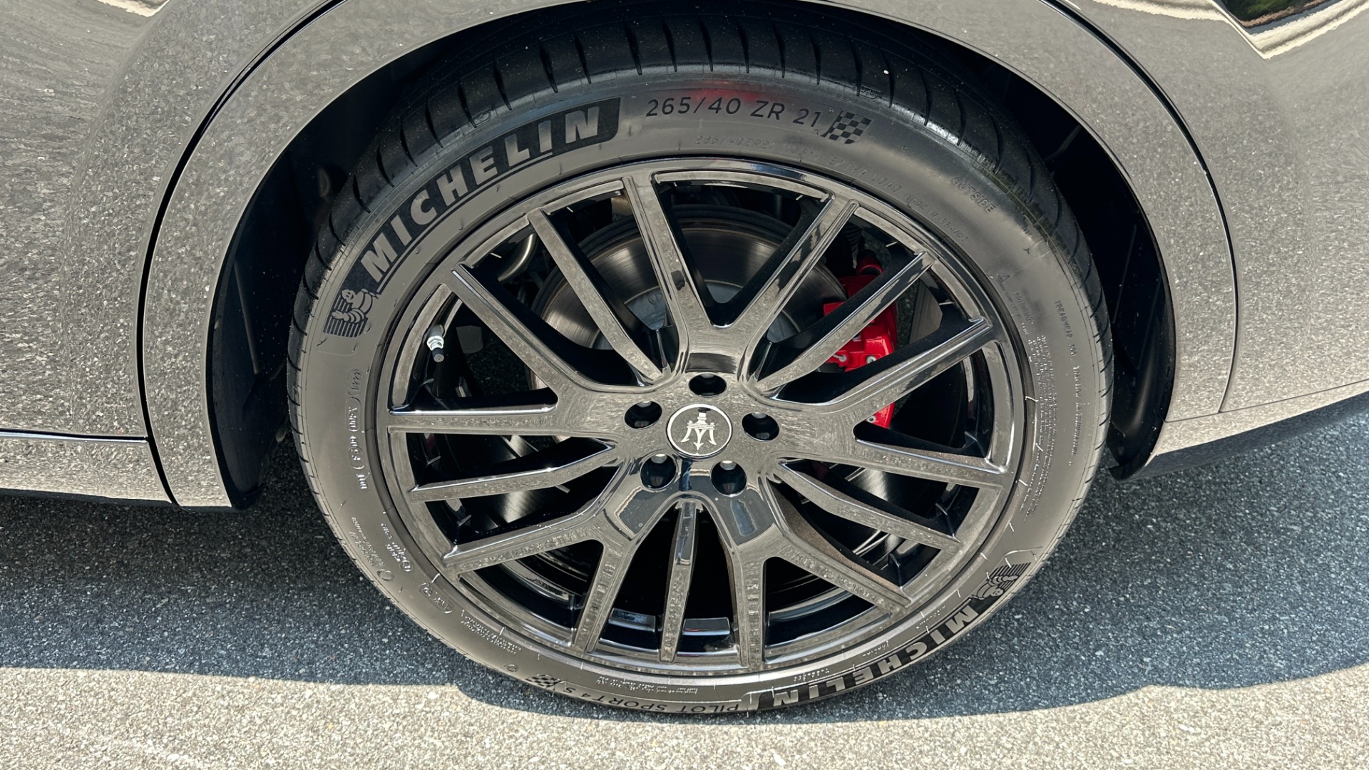 Used 2019 Maserati Levante HK SOUND / GLOSS 21IN WHEELS / PANORAMIC ROOF / DRIVER ASSIST / MORE!! for sale $41,995 at Formula Imports in Charlotte NC 28227 53