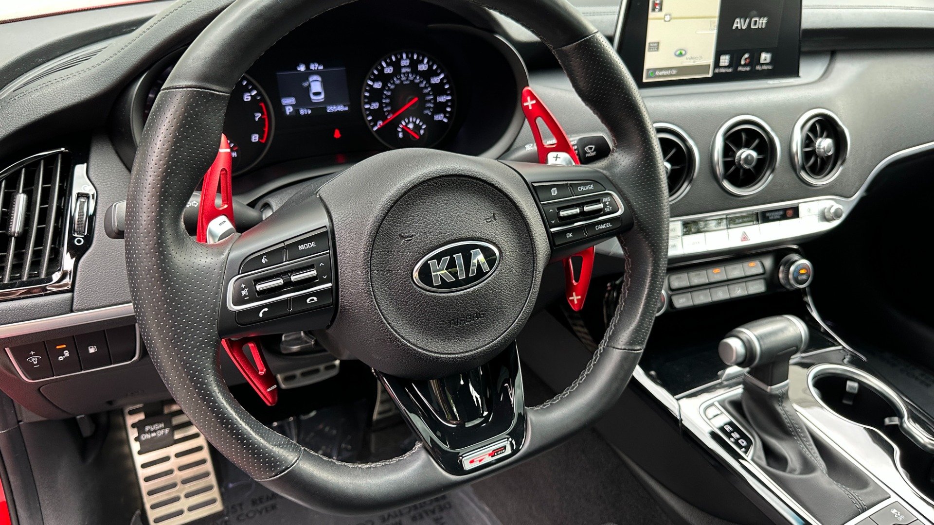 Used 2020 Kia Stinger GT-LINE AWD / LEATHER / NAV / HEATED SEATS / SUNROOF / SOUND PKG / SAFETY F for sale Sold at Formula Imports in Charlotte NC 28227 17