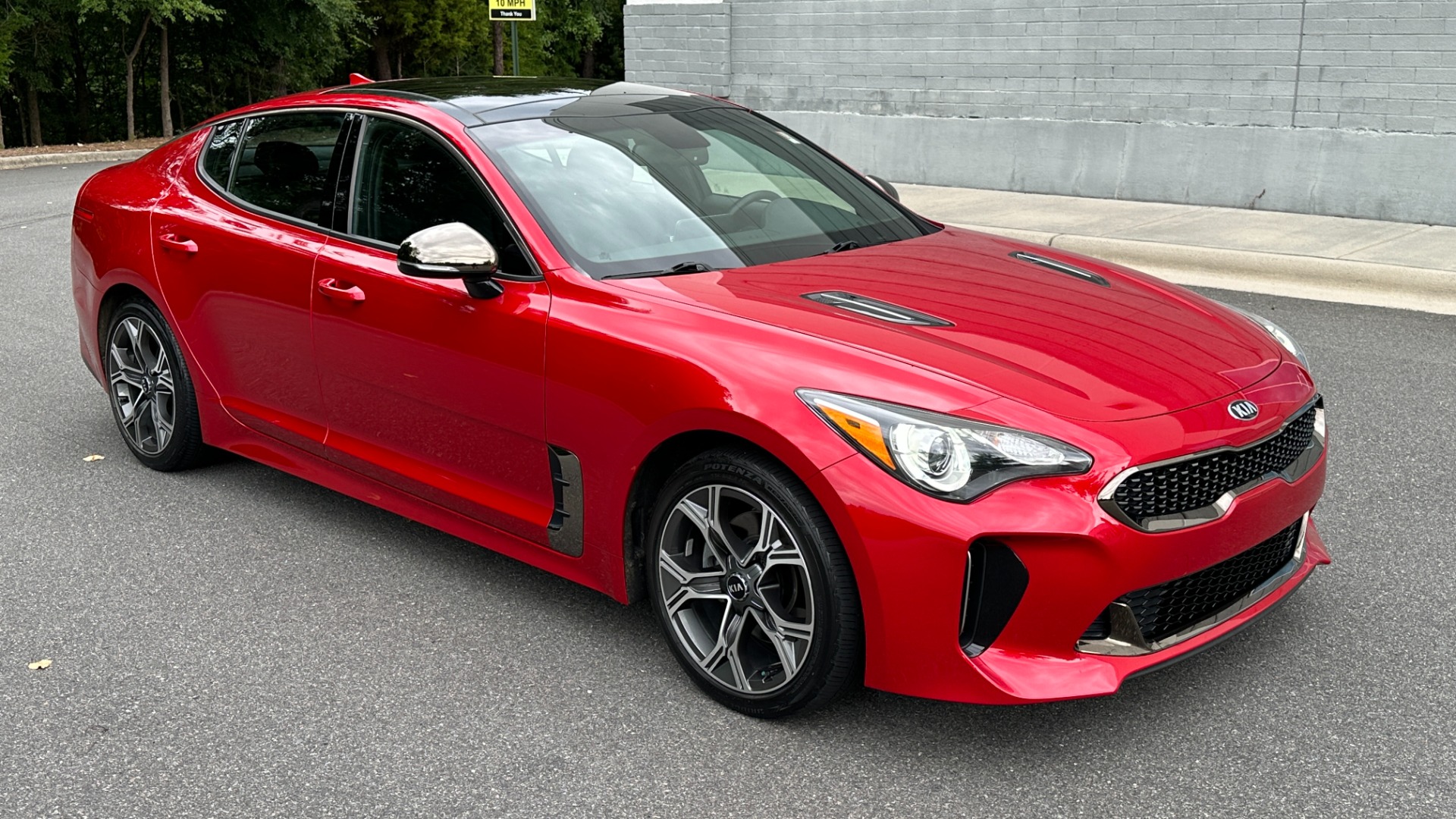 Used 2020 Kia Stinger GT-LINE AWD / LEATHER / NAV / HEATED SEATS / SUNROOF / SOUND PKG / SAFETY F for sale Sold at Formula Imports in Charlotte NC 28227 2