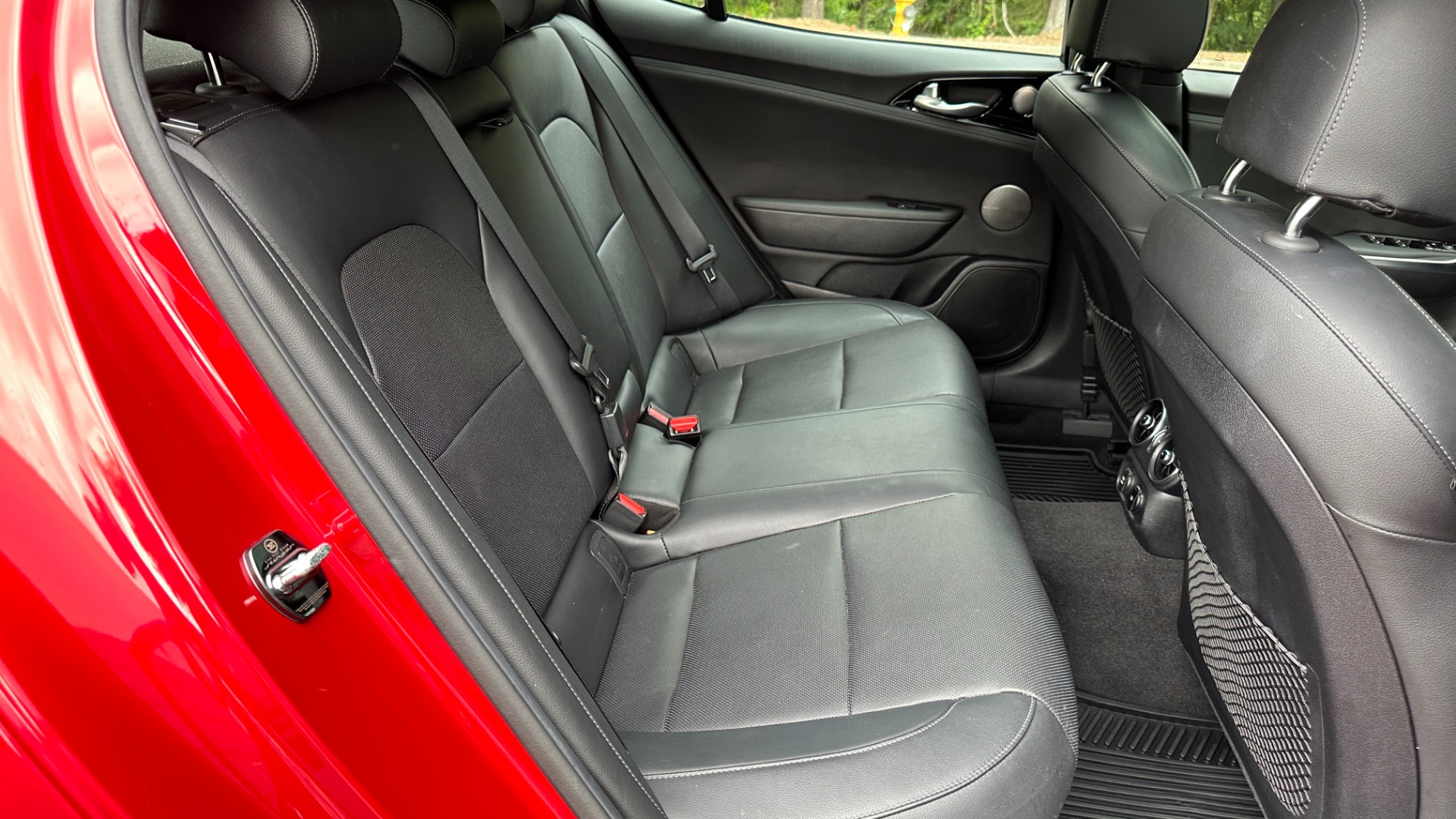 Used 2020 Kia Stinger GT-LINE AWD / LEATHER / NAV / HEATED SEATS / SUNROOF / SOUND PKG / SAFETY F for sale Sold at Formula Imports in Charlotte NC 28227 31