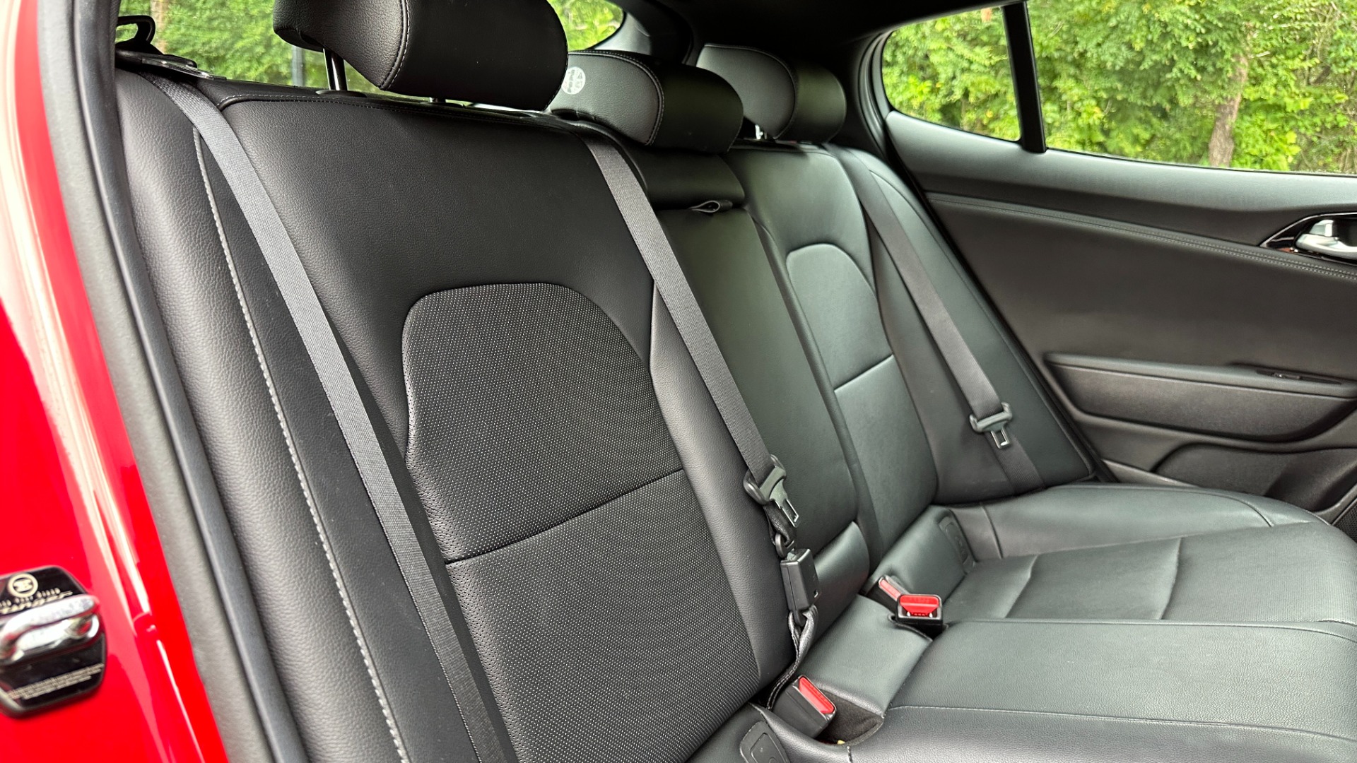 Used 2020 Kia Stinger GT-LINE AWD / LEATHER / NAV / HEATED SEATS / SUNROOF / SOUND PKG / SAFETY F for sale Sold at Formula Imports in Charlotte NC 28227 32