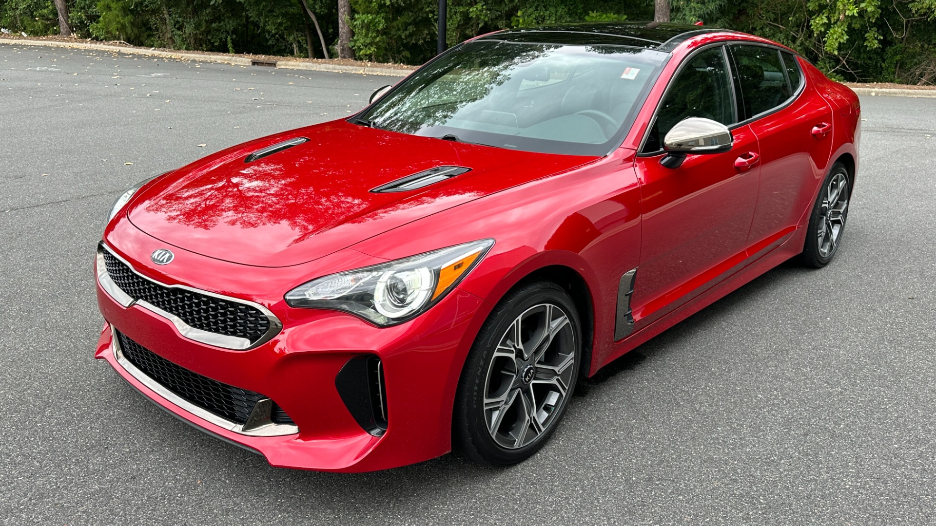 Used 2020 Kia Stinger GT-LINE AWD / LEATHER / NAV / HEATED SEATS / SUNROOF / SOUND PKG / SAFETY F for sale Sold at Formula Imports in Charlotte NC 28227 5