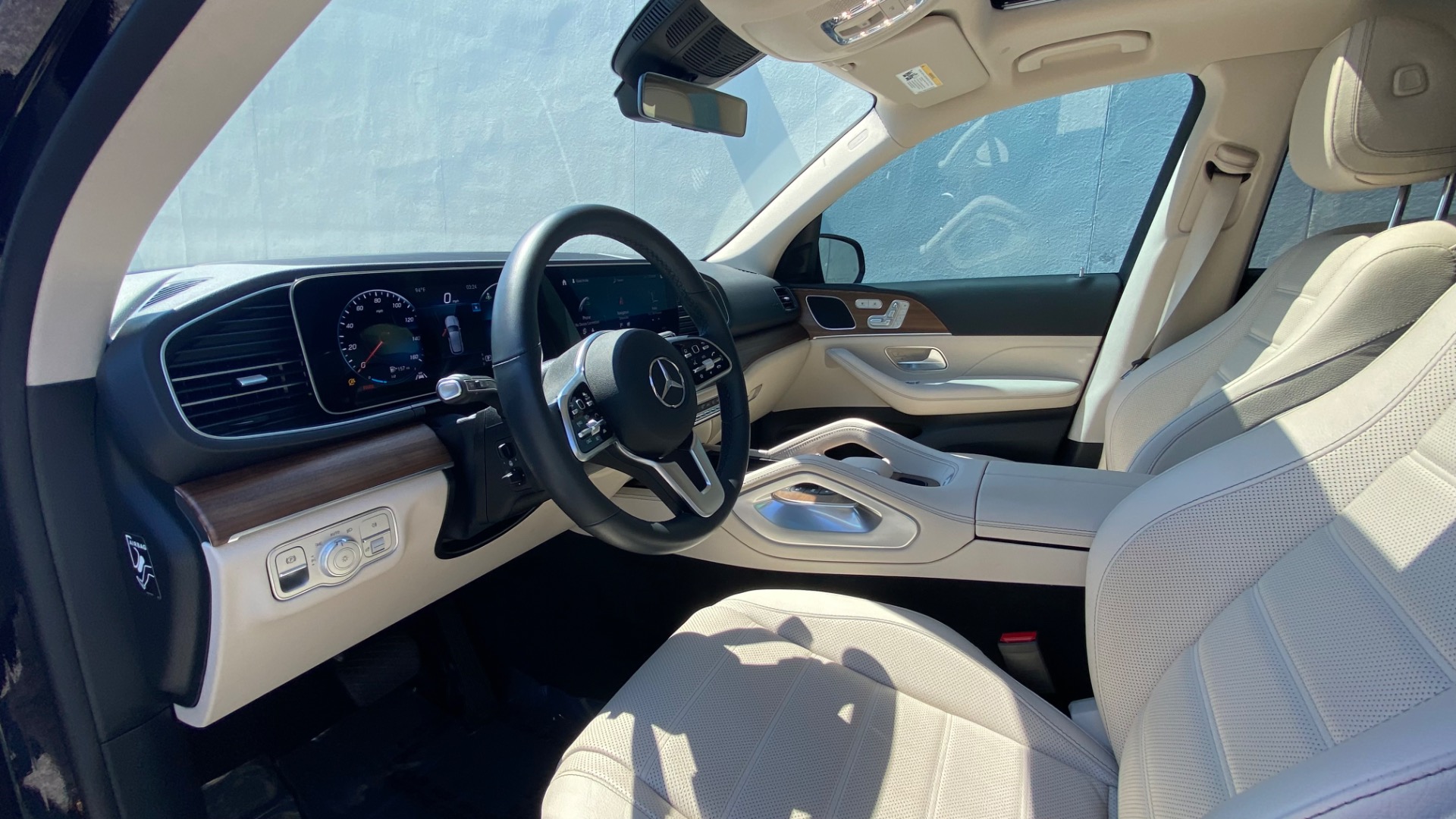 Used 2022 Mercedes-Benz GLE GLE 350 for sale $64,995 at Formula Imports in Charlotte NC 28227 21
