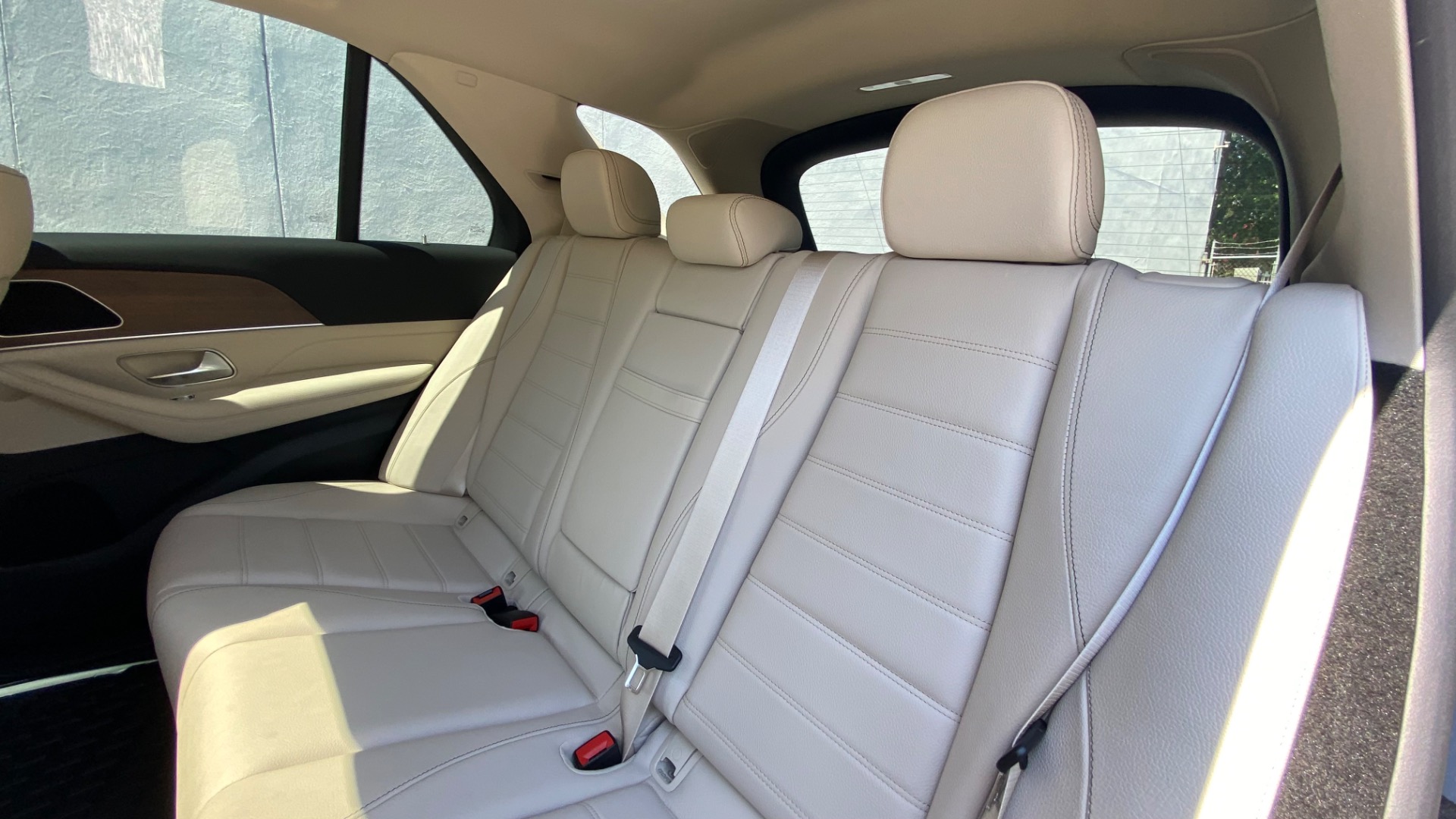 Used 2022 Mercedes-Benz GLE GLE 350 for sale $64,995 at Formula Imports in Charlotte NC 28227 37