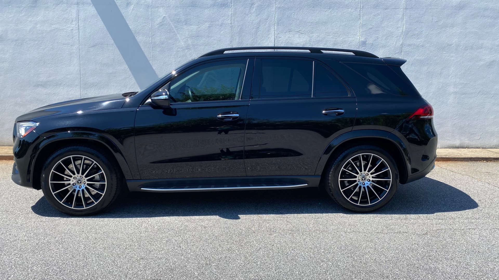 Used 2022 Mercedes-Benz GLE GLE 350 for sale $64,995 at Formula Imports in Charlotte NC 28227 4