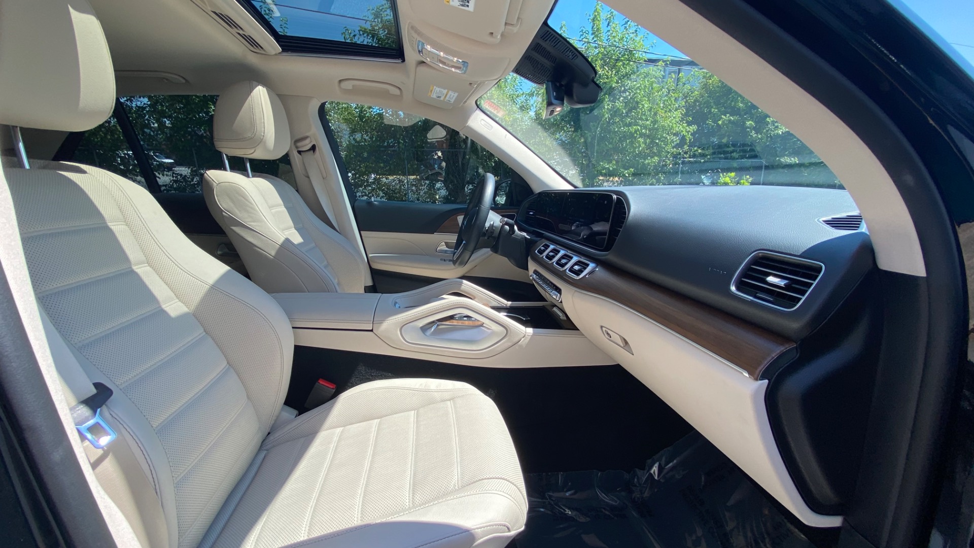 Used 2022 Mercedes-Benz GLE 350 AMG LINE // 21 WHEELS // VENT SEATS for sale Sold at Formula Imports in Charlotte NC 28227 43