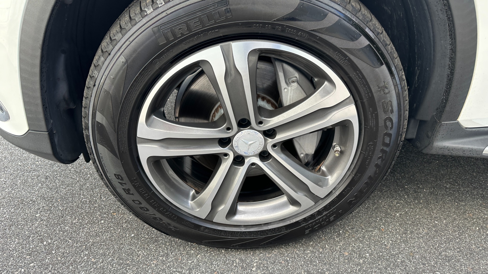 Used 2019 Mercedes-Benz GLC GLC 300 / PREMIUM PACKAGE / BLIND SPOT / COMFORT for sale Sold at Formula Imports in Charlotte NC 28227 52