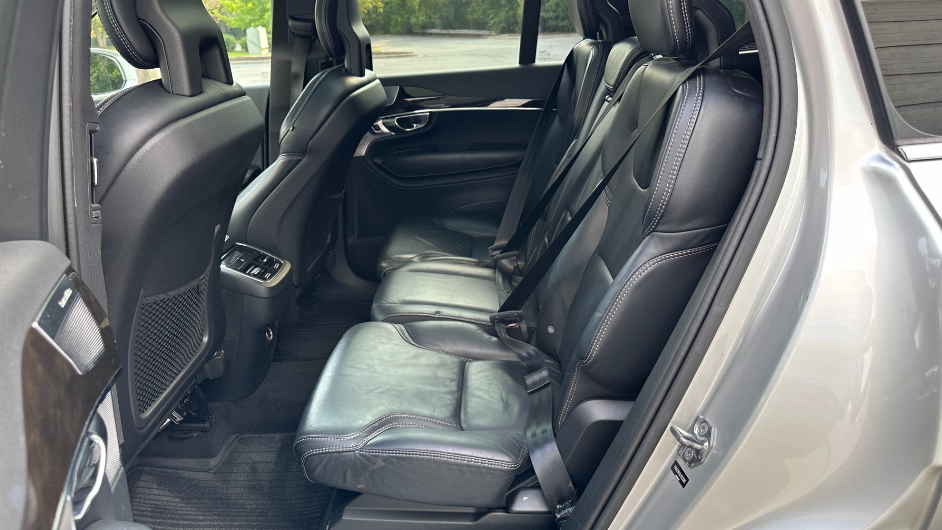 Used 2018 Volvo XC90 MOMENTUM PLUS PACKAGE / CONVENIENCE / B AND W SOUND / PROTECTION PKG for sale $26,500 at Formula Imports in Charlotte NC 28227 23