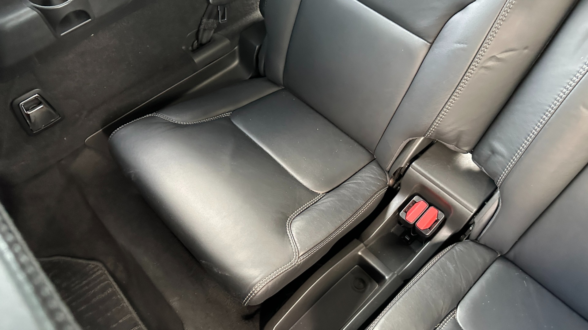 Used 2018 Volvo XC90 MOMENTUM PLUS PACKAGE / CONVENIENCE / B AND W SOUND / PROTECTION PKG for sale $26,500 at Formula Imports in Charlotte NC 28227 29