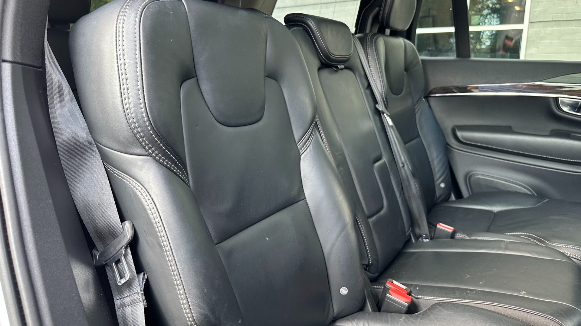 Used 2018 Volvo XC90 MOMENTUM PLUS PACKAGE / CONVENIENCE / B AND W SOUND / PROTECTION PKG for sale $26,500 at Formula Imports in Charlotte NC 28227 36