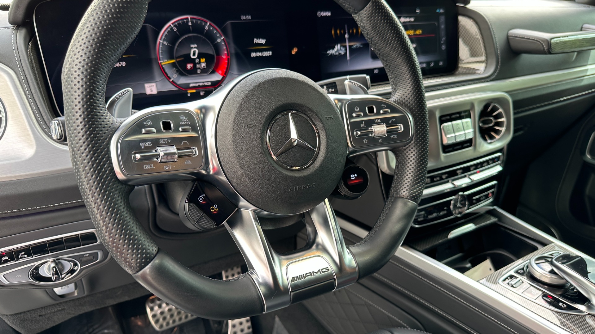 Used 2020 Mercedes-Benz G-Class AMG G 63 / NIGHT PKG / FORGED WHEELS / EXCLUSIVE INTERIOR for sale $169,000 at Formula Imports in Charlotte NC 28227 16