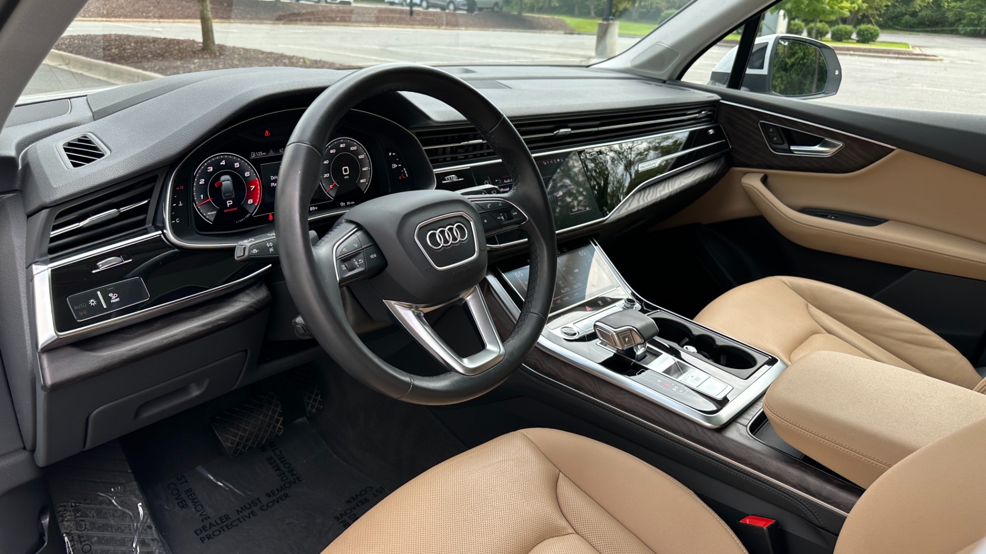Used 2021 Audi Q7 PRESTIGE / BLACK OPTIC / BLACK EMBLEMS / TOWING PACKAGE for sale $54,500 at Formula Imports in Charlotte NC 28227 11