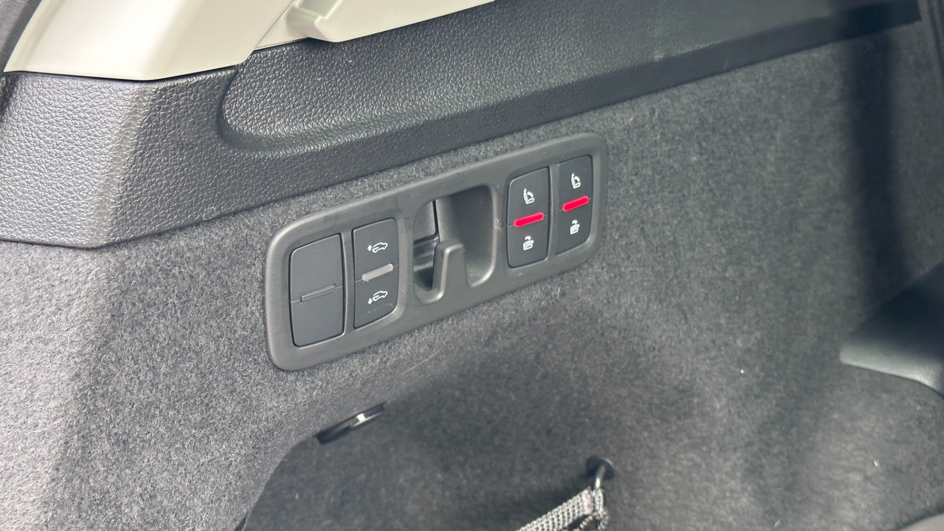 Used 2021 Audi Q7 PRESTIGE / BLACK OPTIC / BLACK EMBLEMS / TOWING PACKAGE for sale $54,500 at Formula Imports in Charlotte NC 28227 44