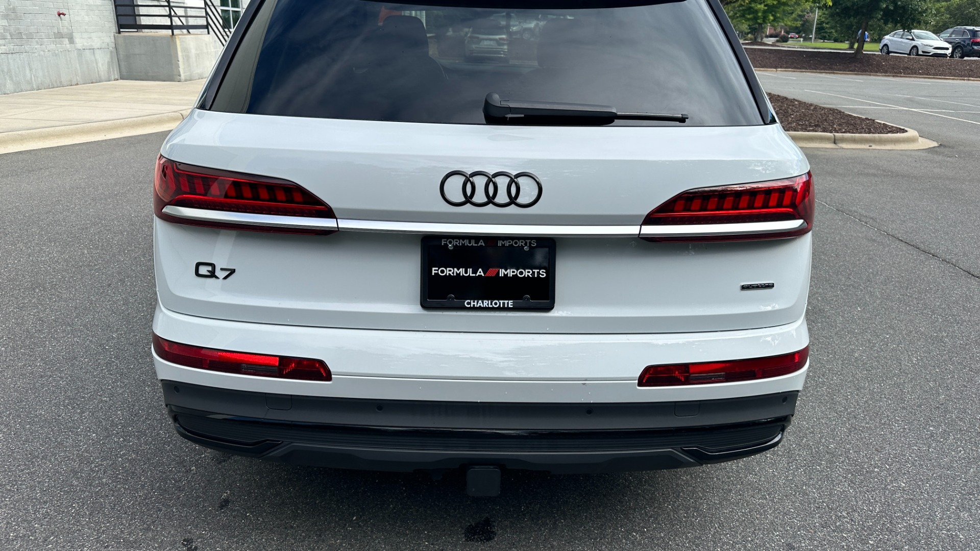 Used 2021 Audi Q7 PRESTIGE / BLACK OPTIC / BLACK EMBLEMS / TOWING PACKAGE for sale $54,500 at Formula Imports in Charlotte NC 28227 8