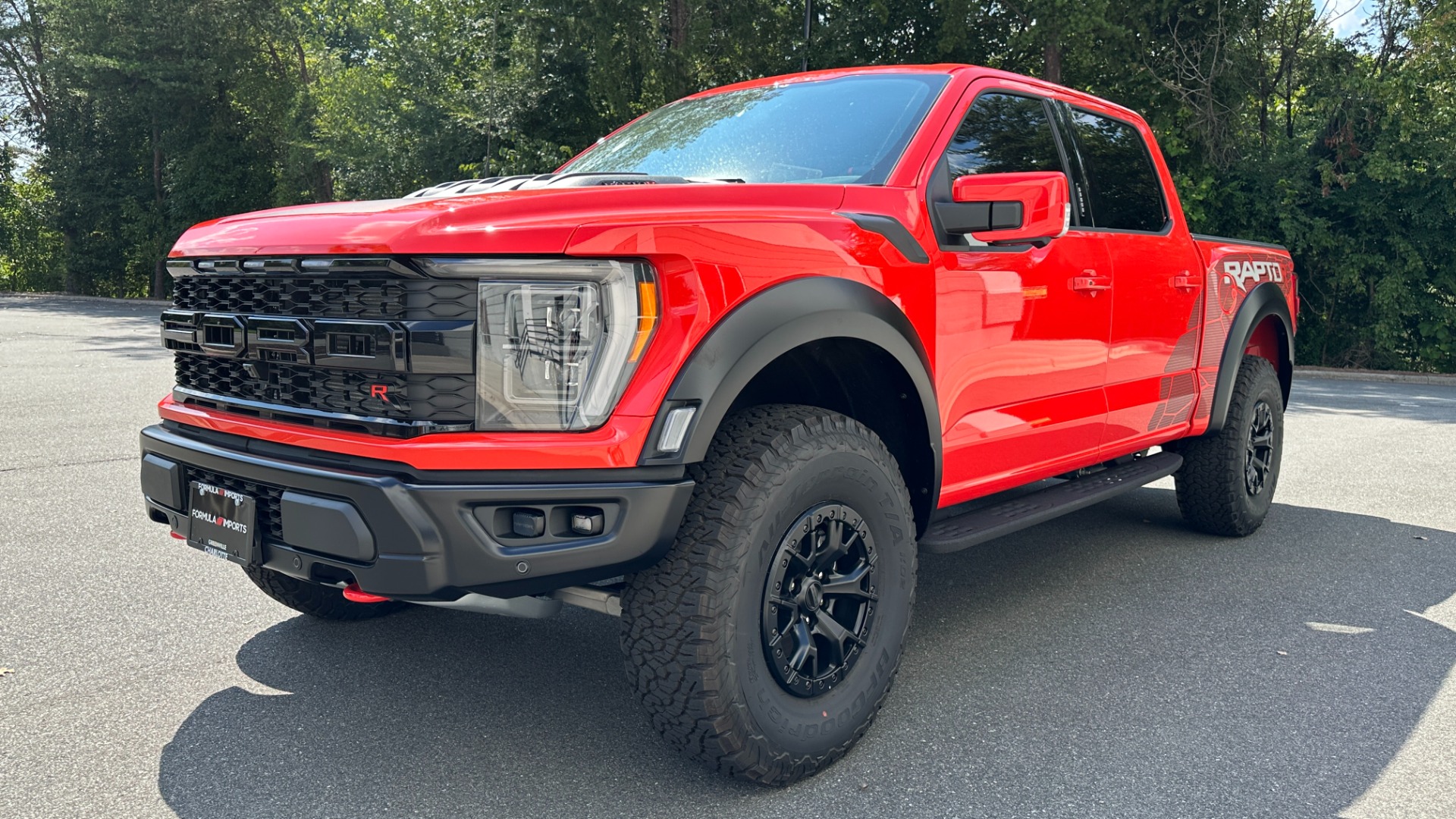 Used 2023 Ford F-150 Raptor R / SUPERCHARGED V8 / RECARO SEATS / PANORAMIC ROOF / 37IN TIRES for sale $135,000 at Formula Imports in Charlotte NC 28227 2
