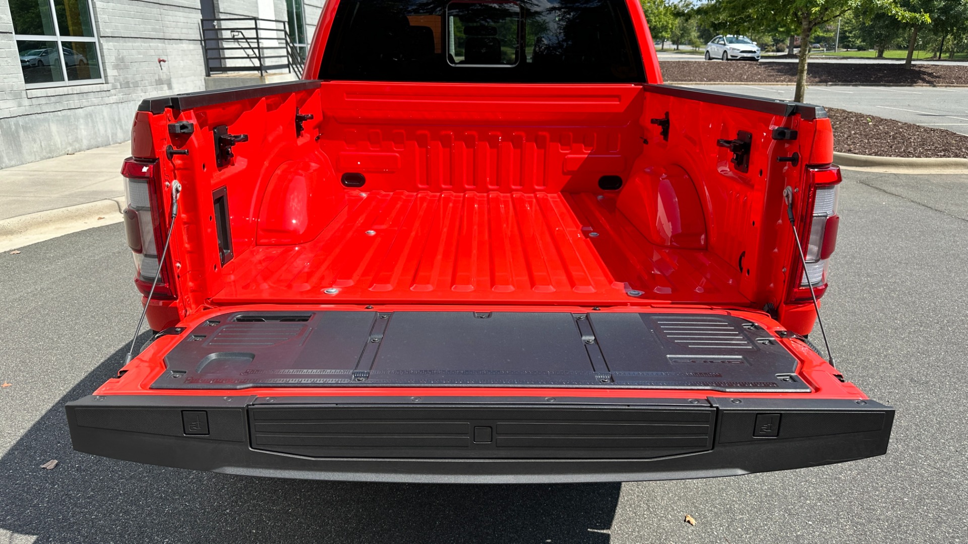 Used 2023 Ford F-150 Raptor R / SUPERCHARGED V8 / RECARO SEATS / PANORAMIC ROOF / 37IN TIRES for sale $135,000 at Formula Imports in Charlotte NC 28227 46