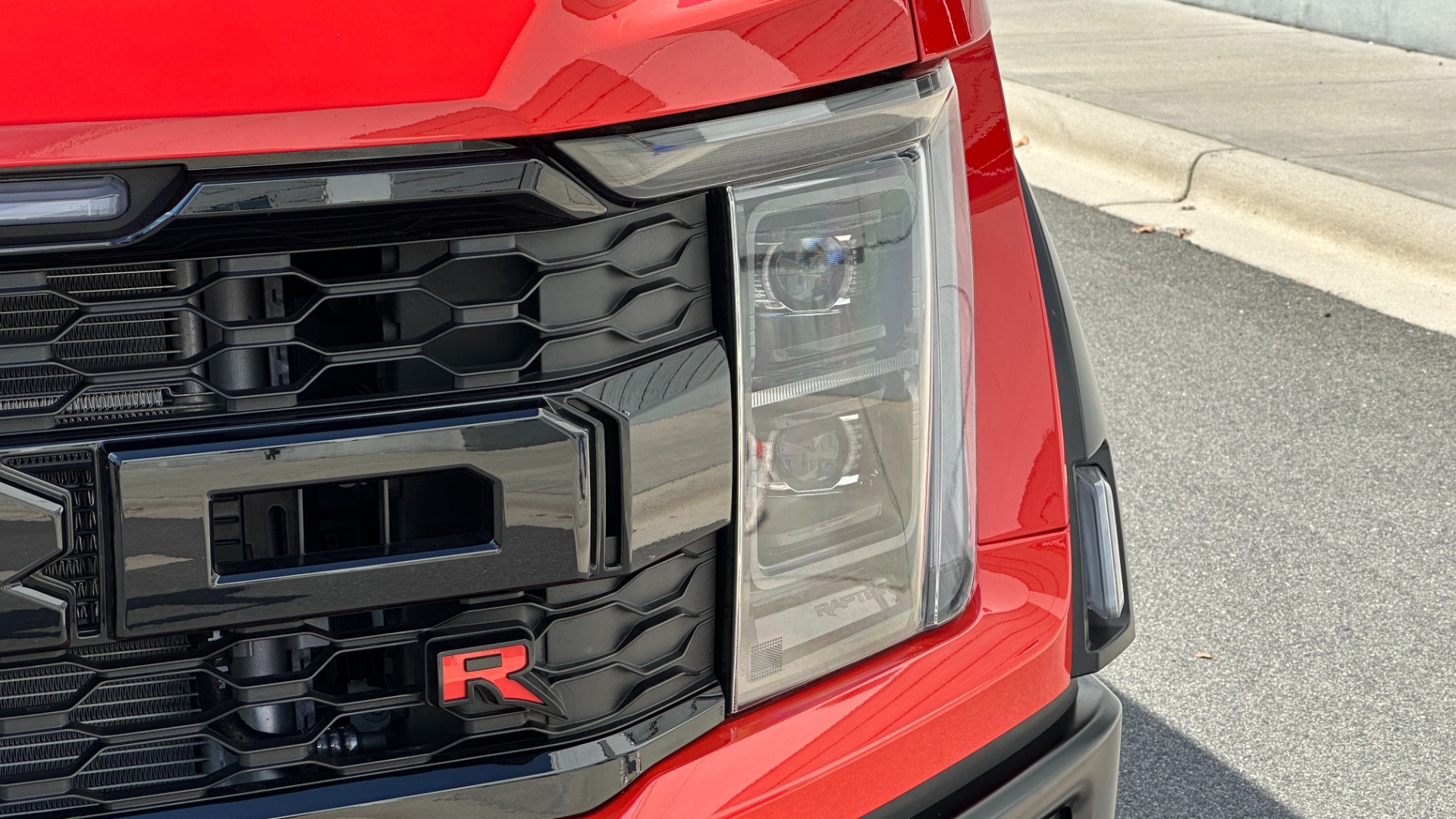 Used 2023 Ford F-150 Raptor R / SUPERCHARGED V8 / RECARO SEATS / PANORAMIC ROOF / 37IN TIRES for sale $135,000 at Formula Imports in Charlotte NC 28227 49