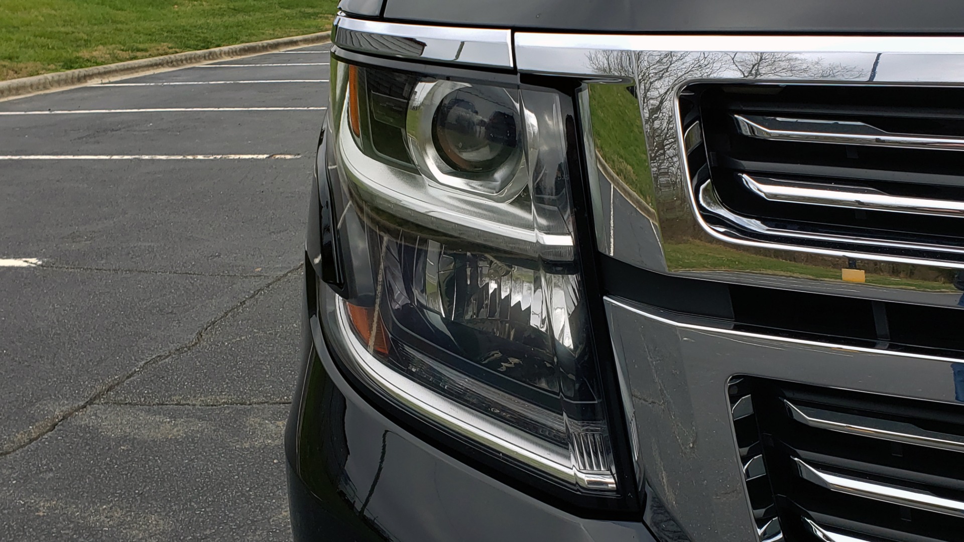 Used 2017 Chevrolet TAHOE PREMIER 4WD / NAV / SNRF / ENTERT / REARVIEW / 3-ROW for sale Sold at Formula Imports in Charlotte NC 28227 22