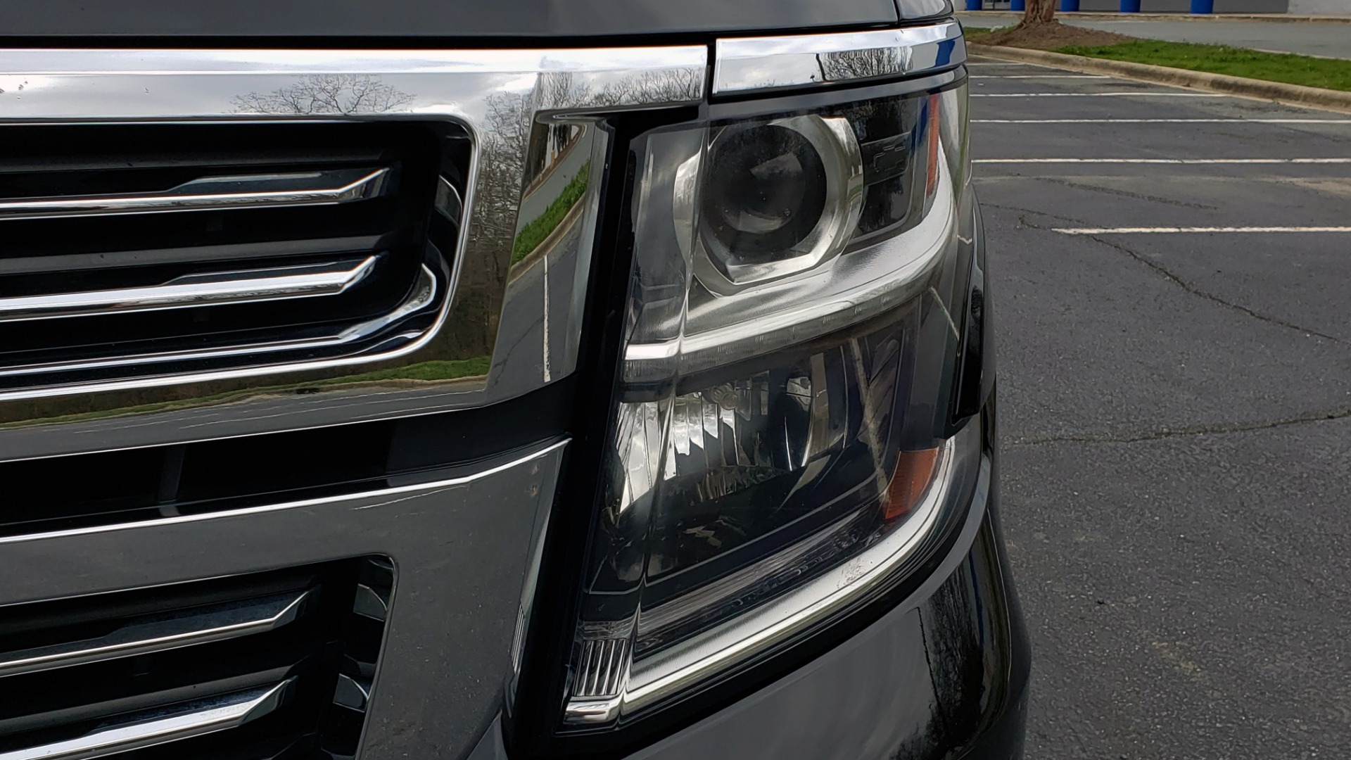 Used 2017 Chevrolet TAHOE PREMIER 4WD / NAV / SNRF / ENTERT / REARVIEW / 3-ROW for sale Sold at Formula Imports in Charlotte NC 28227 23