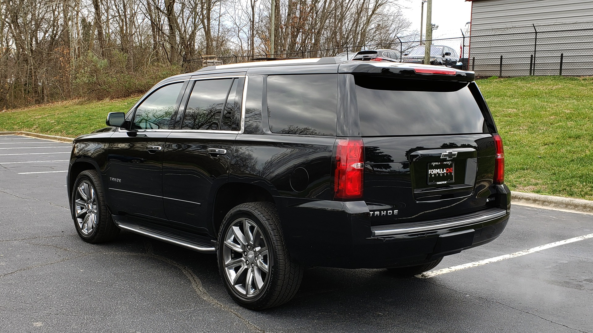 Used 2017 Chevrolet TAHOE PREMIER 4WD / NAV / SNRF / ENTERT / REARVIEW / 3-ROW for sale Sold at Formula Imports in Charlotte NC 28227 3